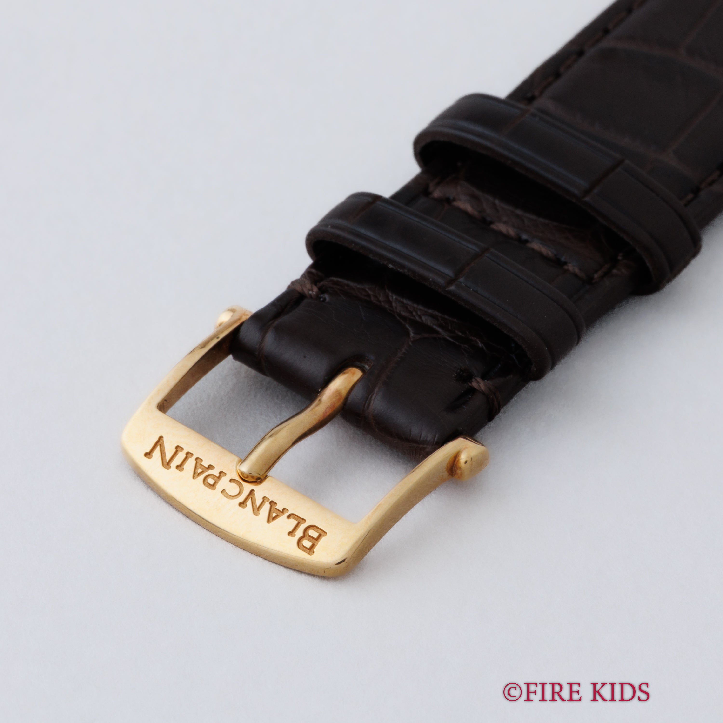 ブランパン ヴィルレ ウルトラスリム 18金無垢イエローゴールド 1994年販売ギャランティー付き 純正金無垢尾錠付き