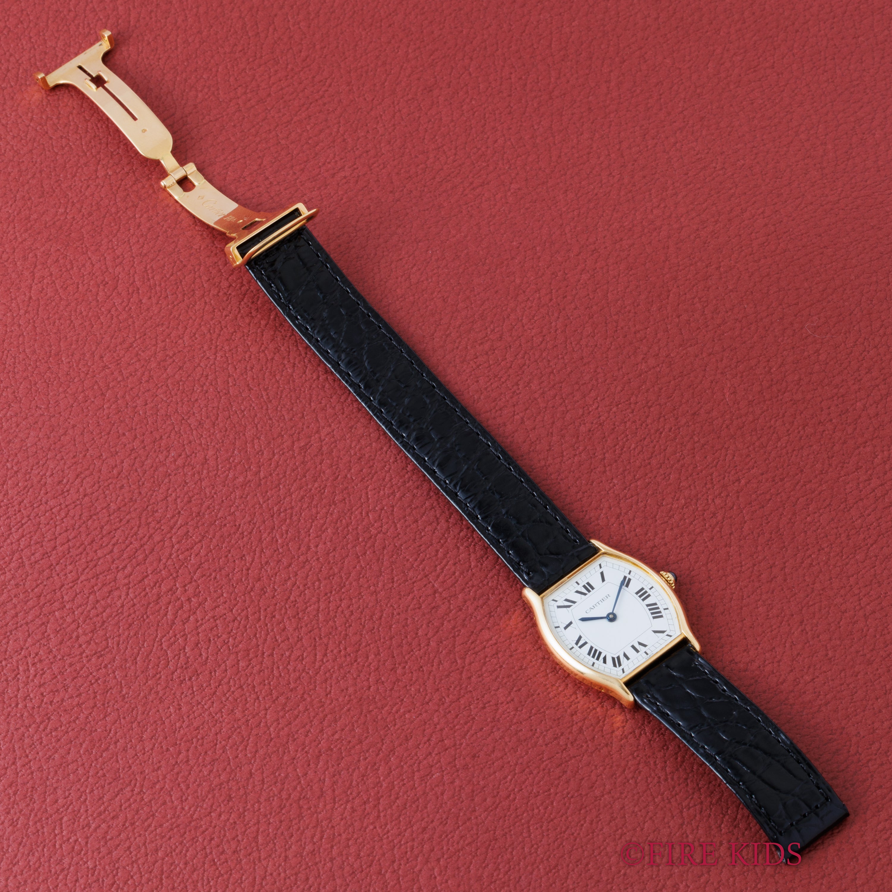 カルティエ トーチュ 18KYG 1980年代製 パリスダイヤル 純正18金無垢Dバックル 純正革ベルト
