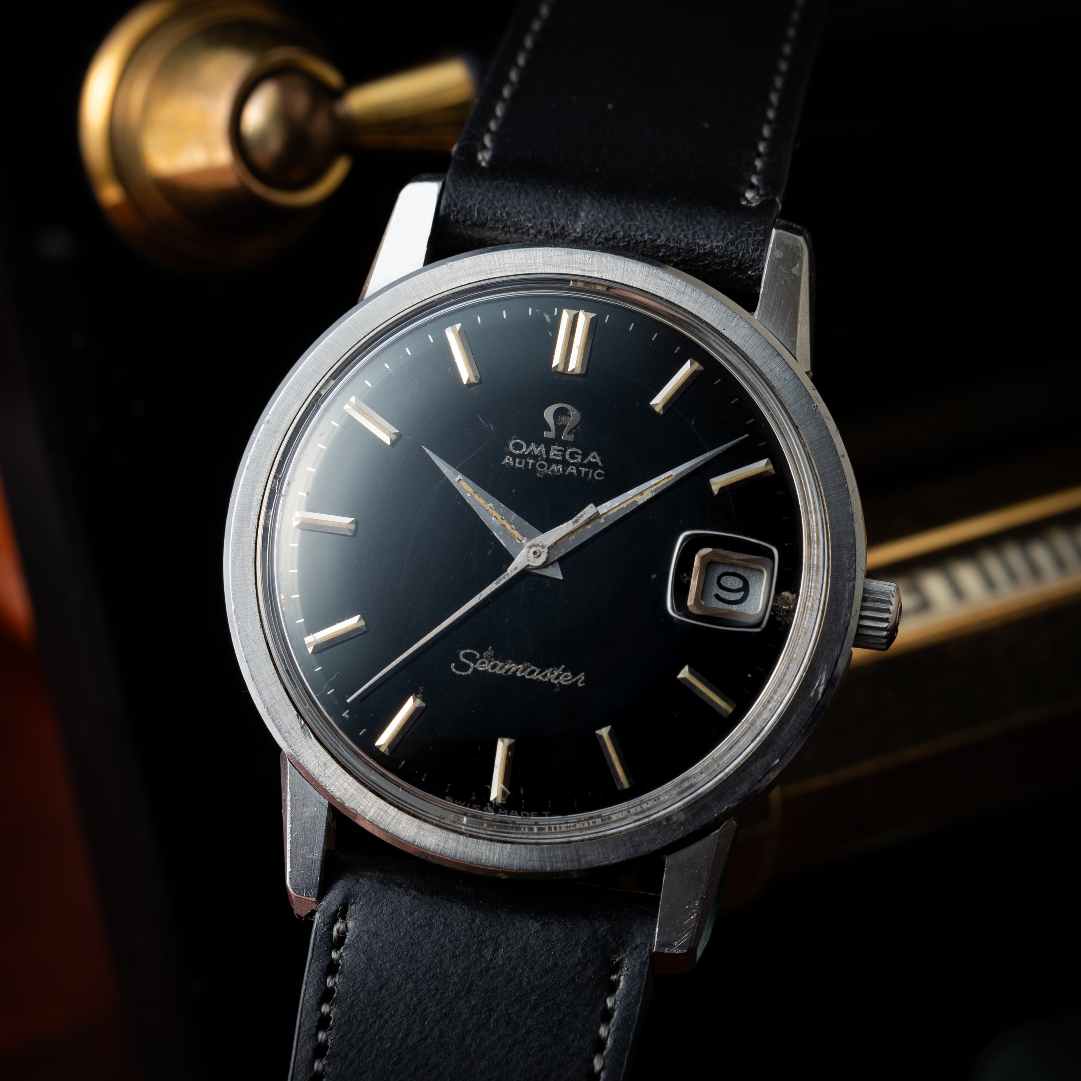 オメガ シーマスター 1968年製 Ref.166.003 ブラックミラーダイヤル ドーフィンハンド