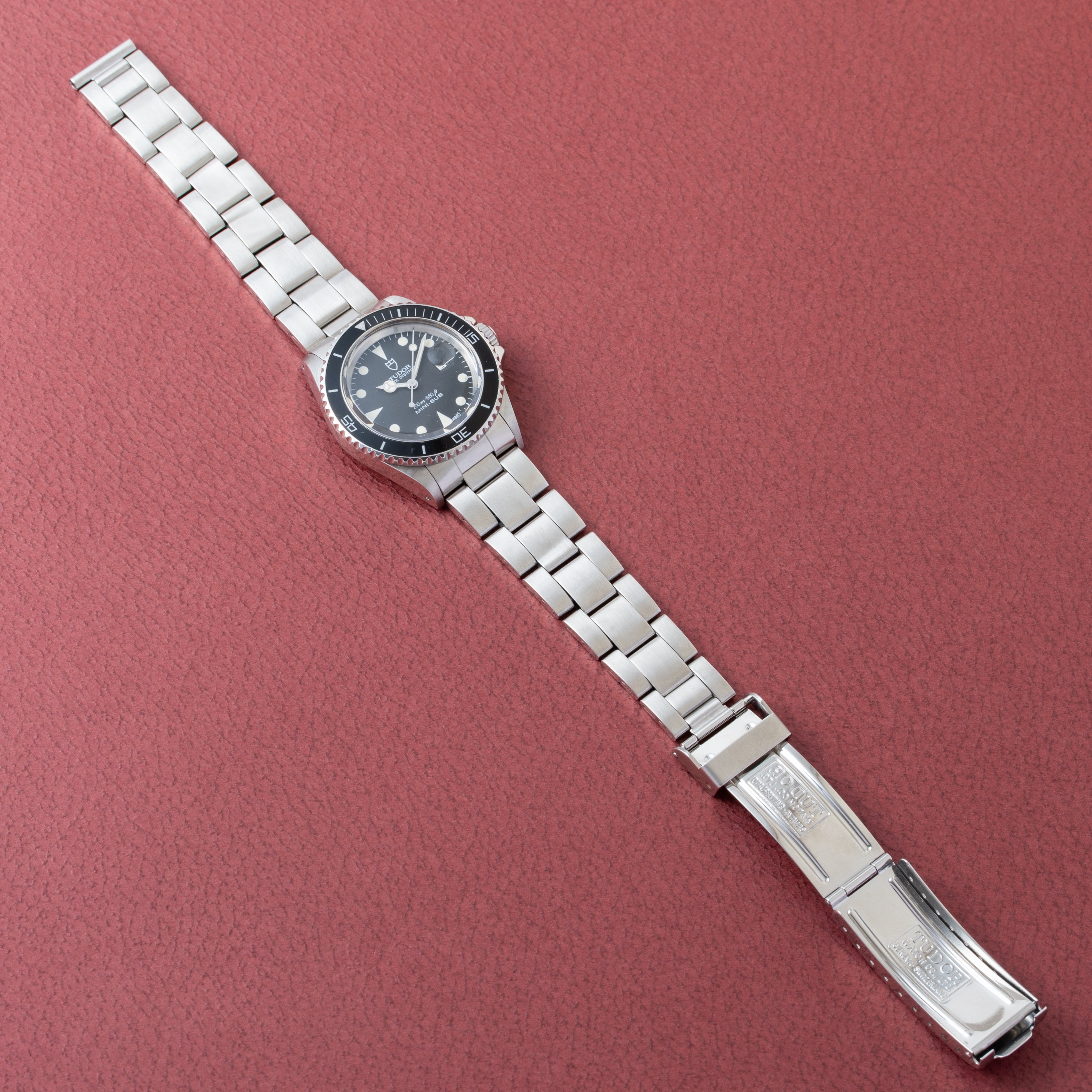 チューダー ミニサブ MINI-SUB 1992年製 王冠リューズ 3連オイスターブレス Ref.73090ブラック