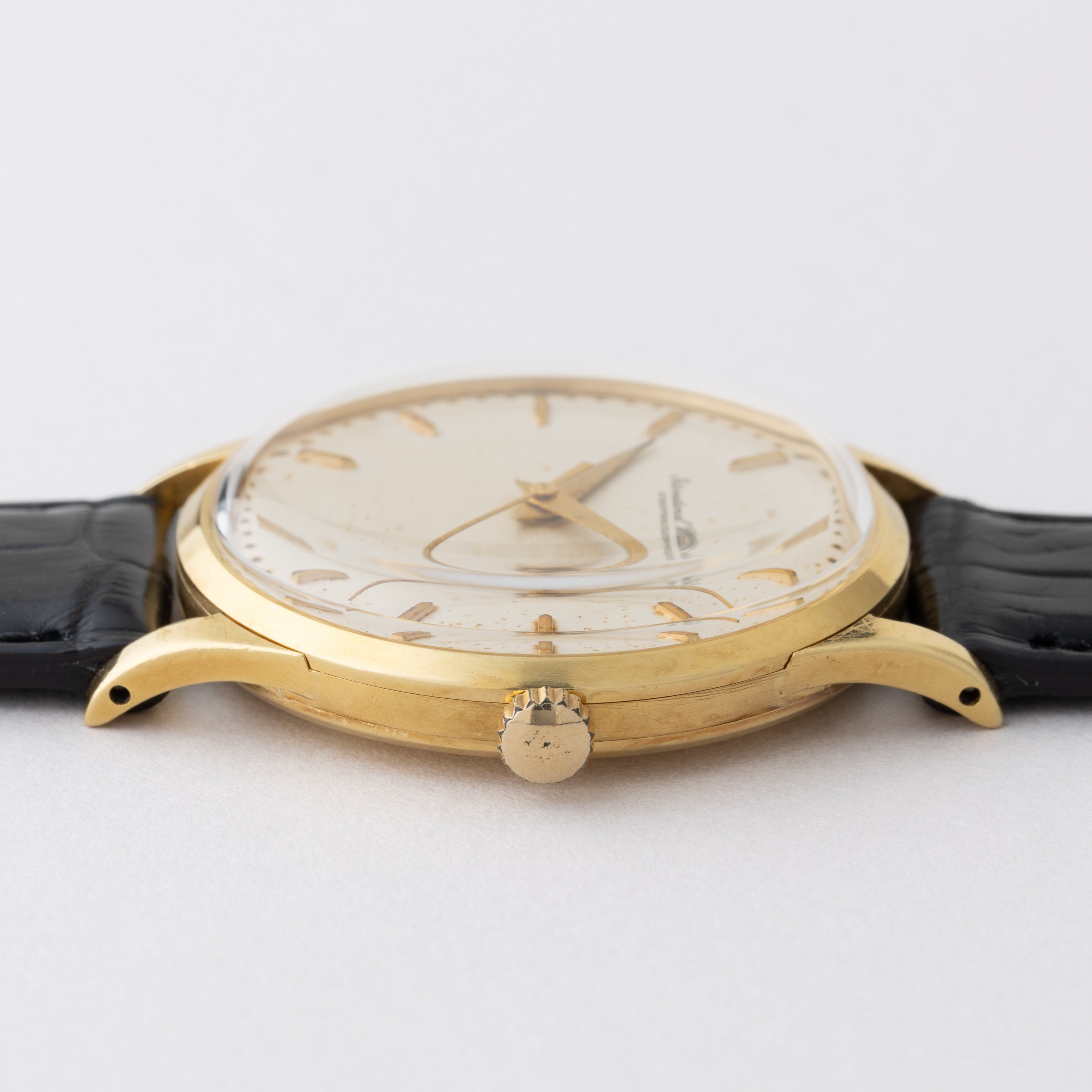 IWC 18金無垢ラウンドケース 1959年製 Cal.89 手巻き オールドインター