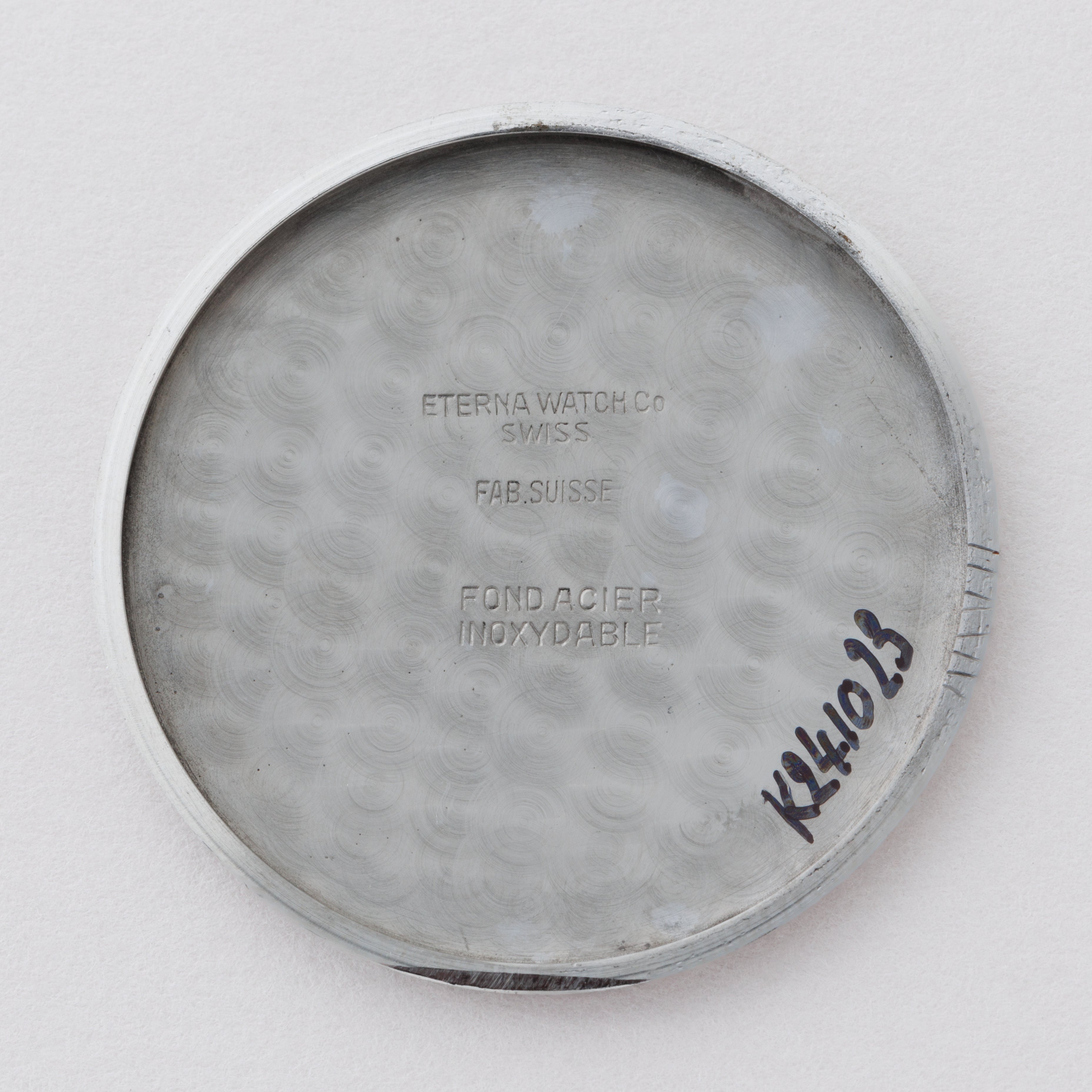 エテルナ ラウンドケース 1940年代製 ブラックミラーダイヤル スモールセコンド タグ付き