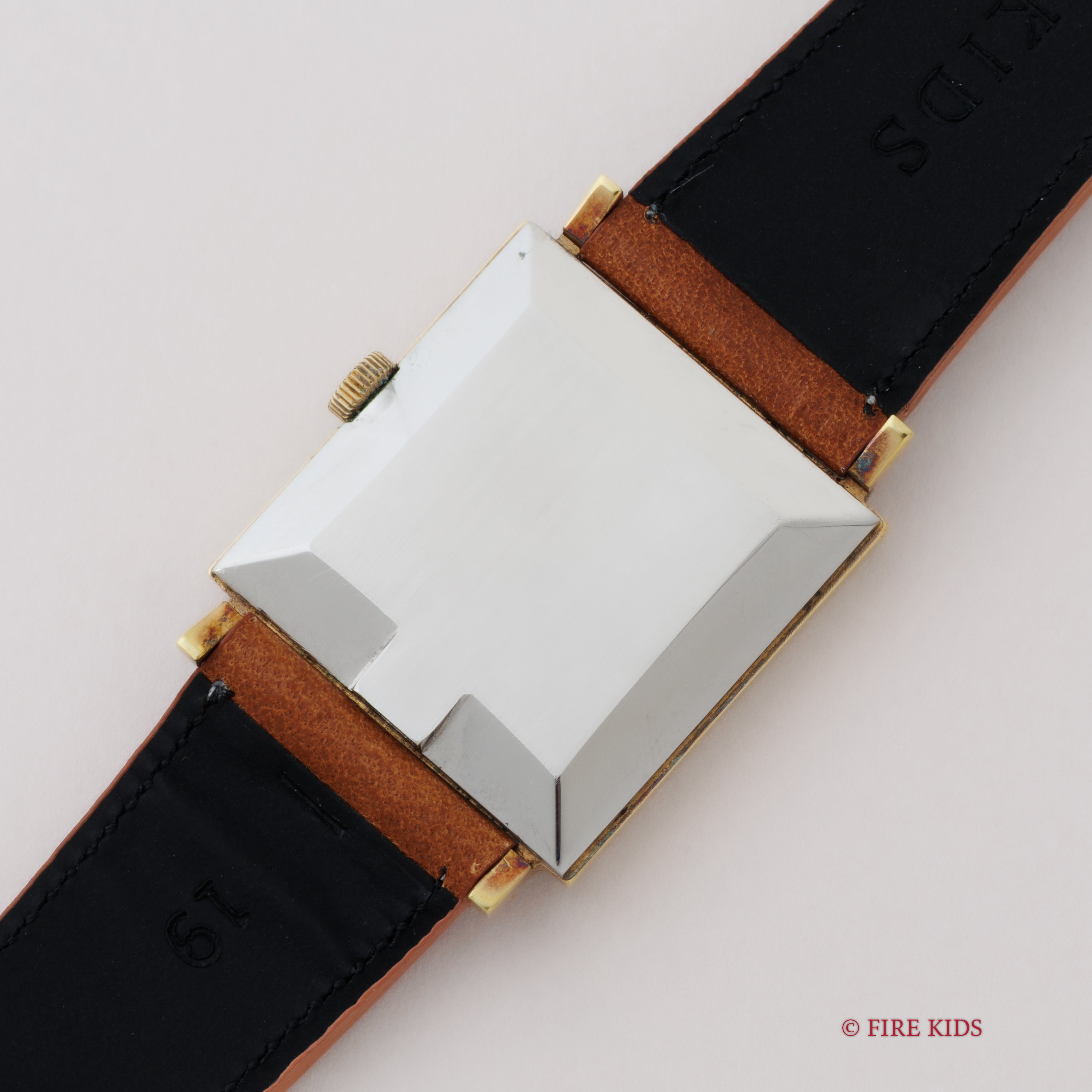 オメガ デ・ヴィル 1969年製 スクエアケース 金張り 手巻き ノンデイト