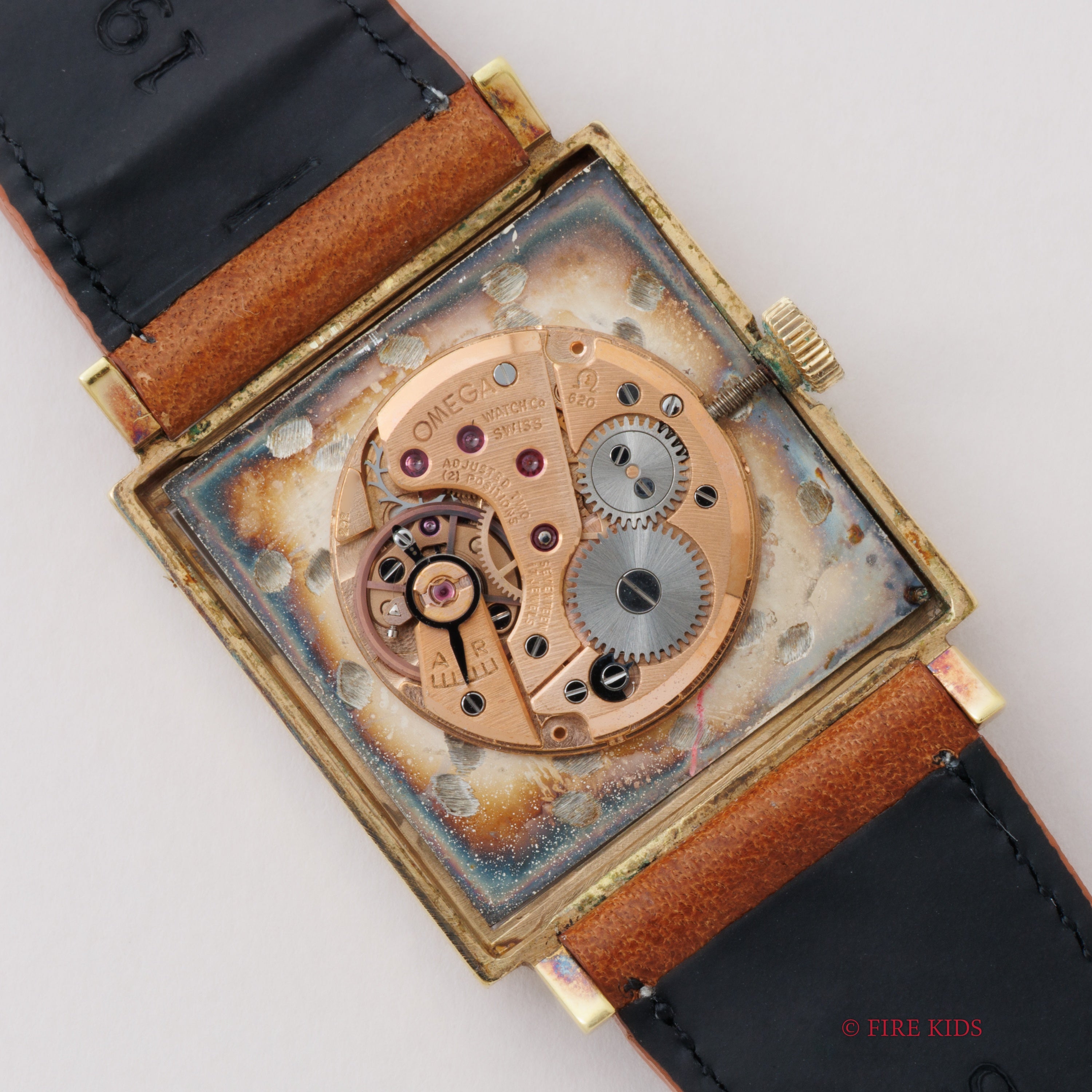 オメガ デ・ヴィル 1969年製 スクエアケース 金張り 手巻き ノンデイト