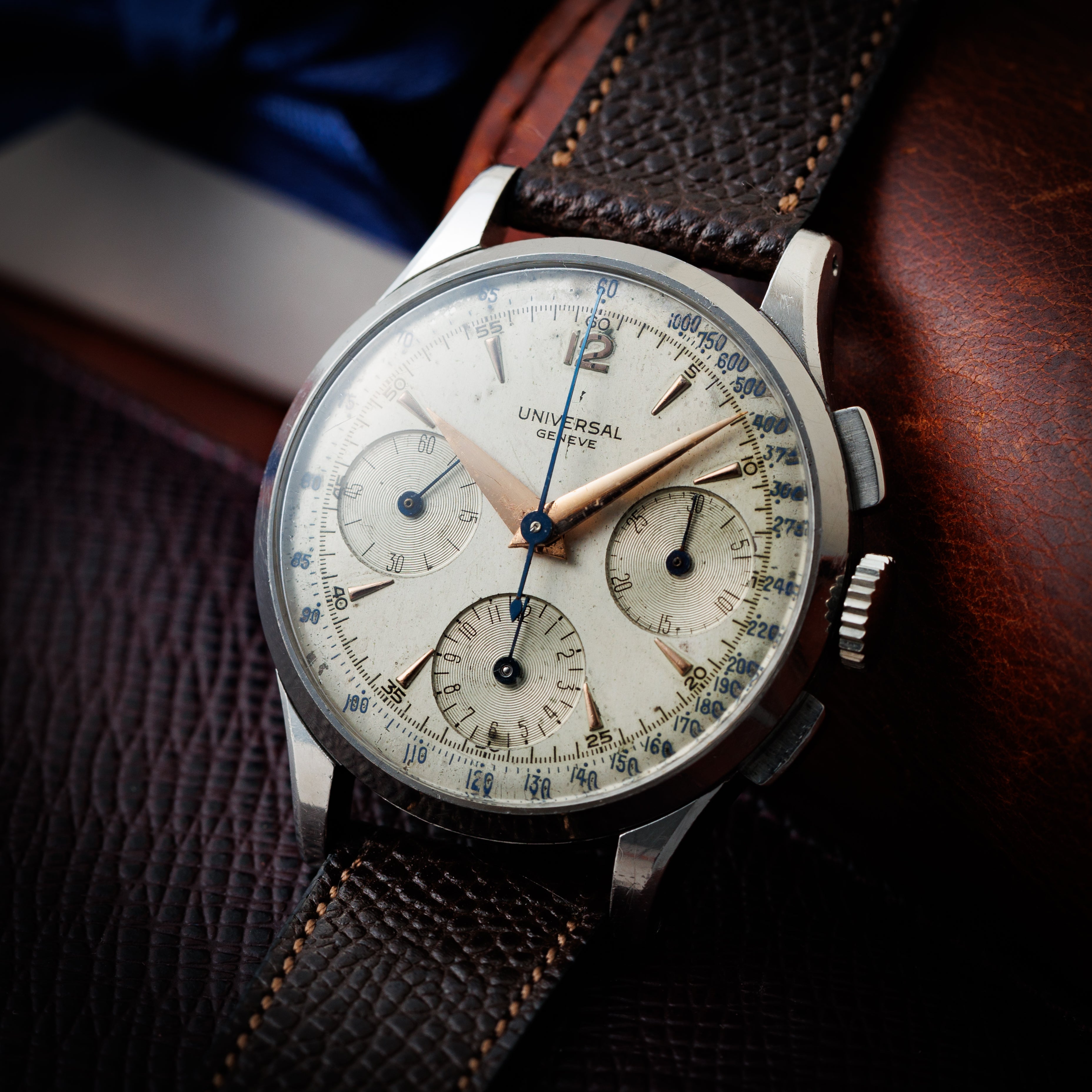 ユニバーサルジュネーブ 3レジスタークロノグラフ 1940年代製 Cal.285 Ref.22493 1