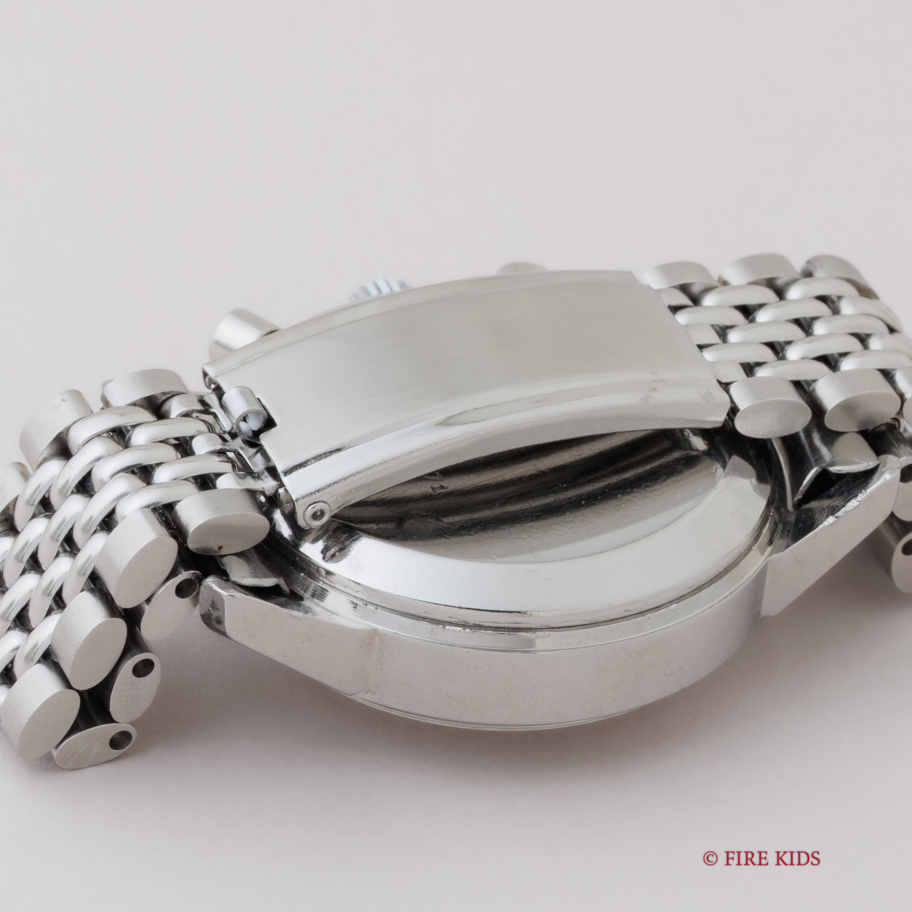 ブライトリング 1970年代製 3レジスター クロノグラフ SS 手巻 バルジュー7736