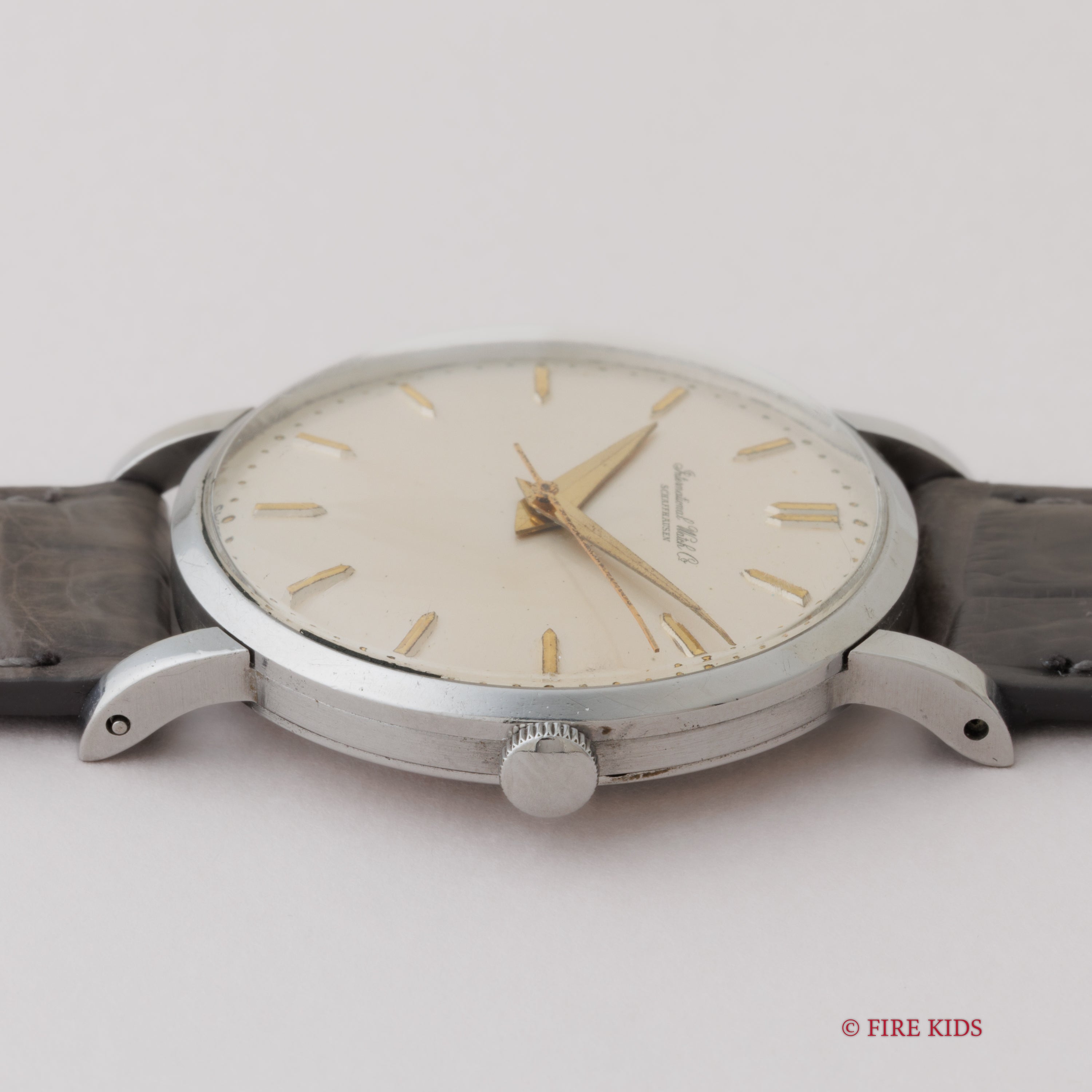 IWC Cal.89 手巻き ラウンドケース 1957年製 砲弾インデックス