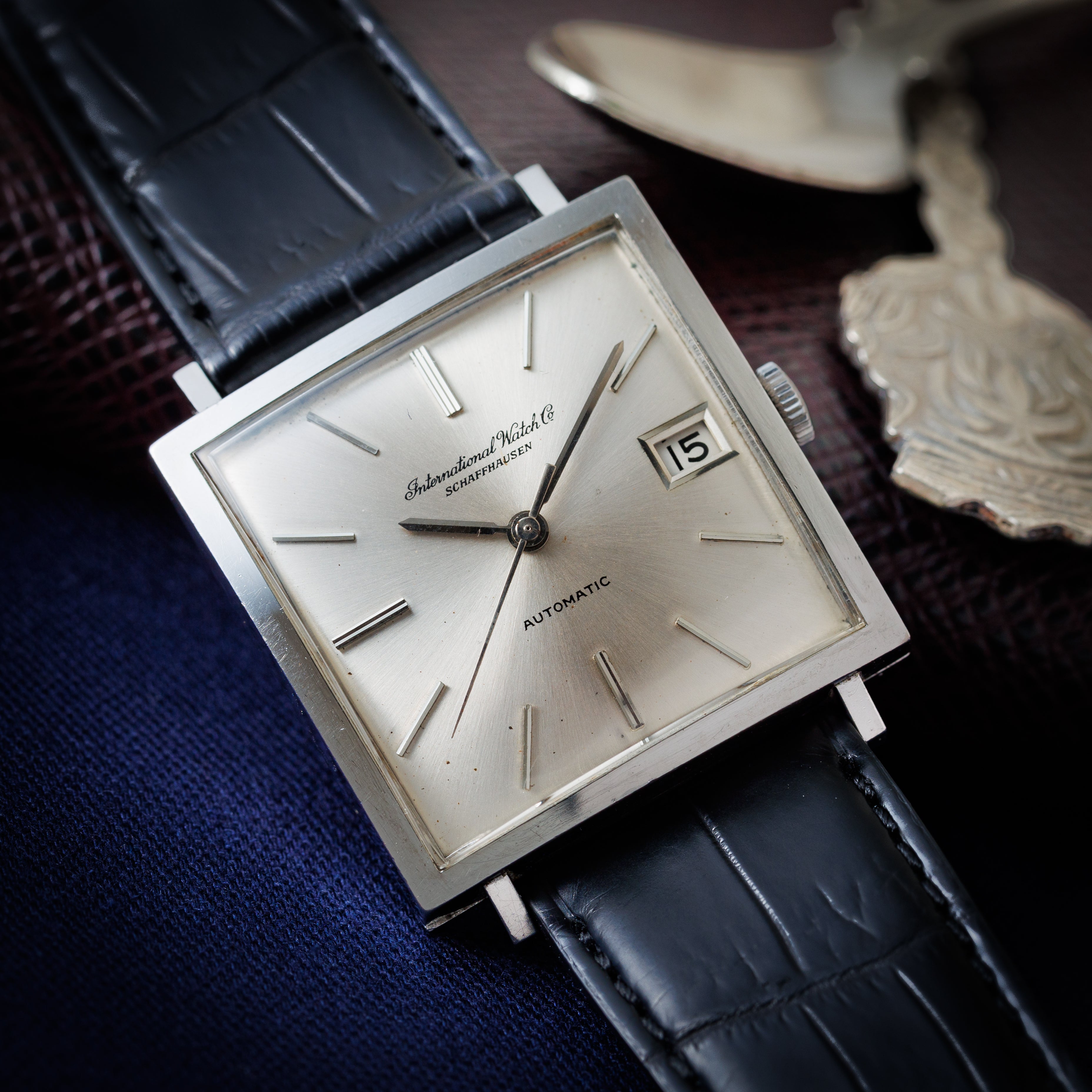 IWC 1963年製 スクエアオートマチックモデル ペラトン式自動巻き Cal.8541