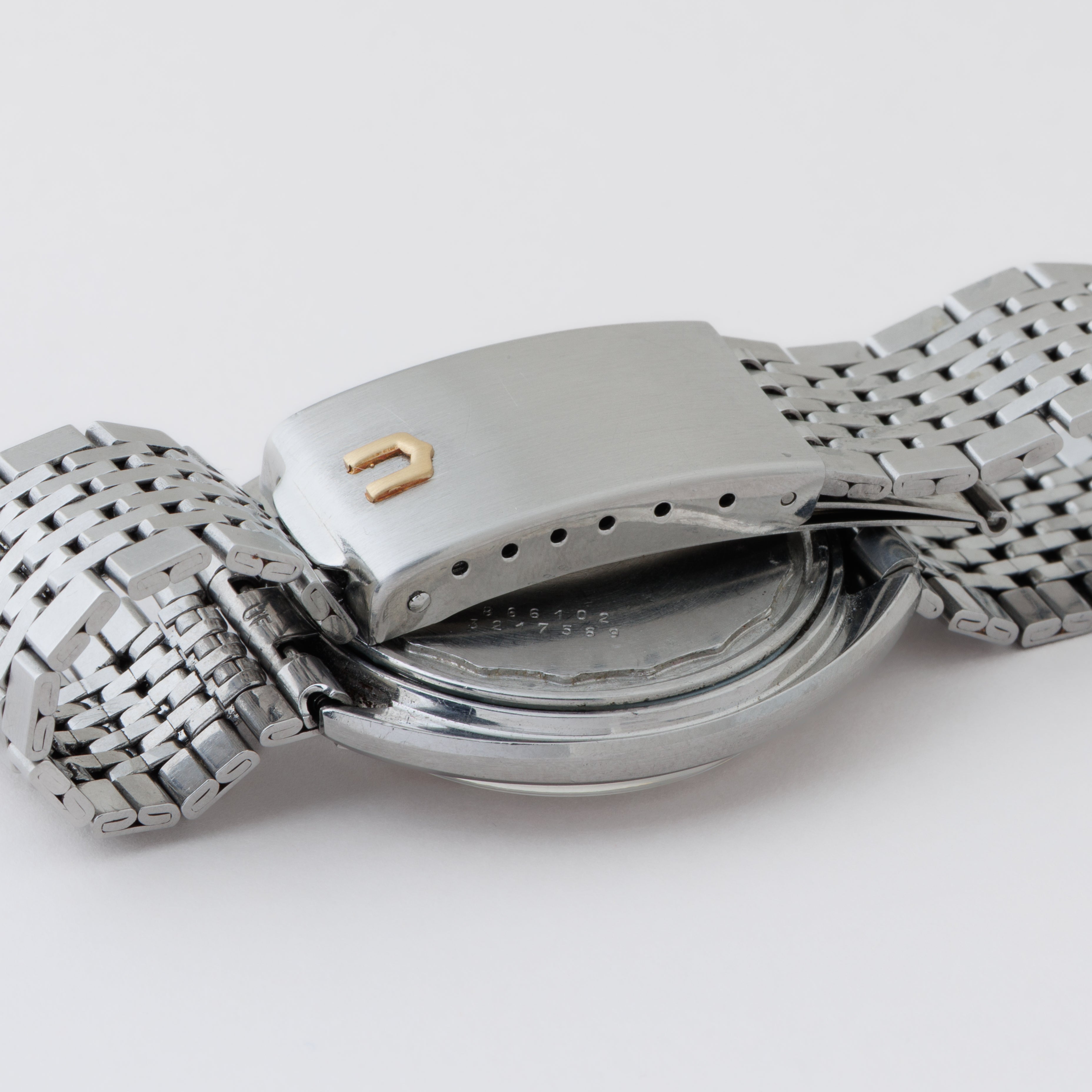 ユニバーサル・ジュネーブ ホワイトシャドウ 1970年代製 マイクローター自動巻き 純正ブレス