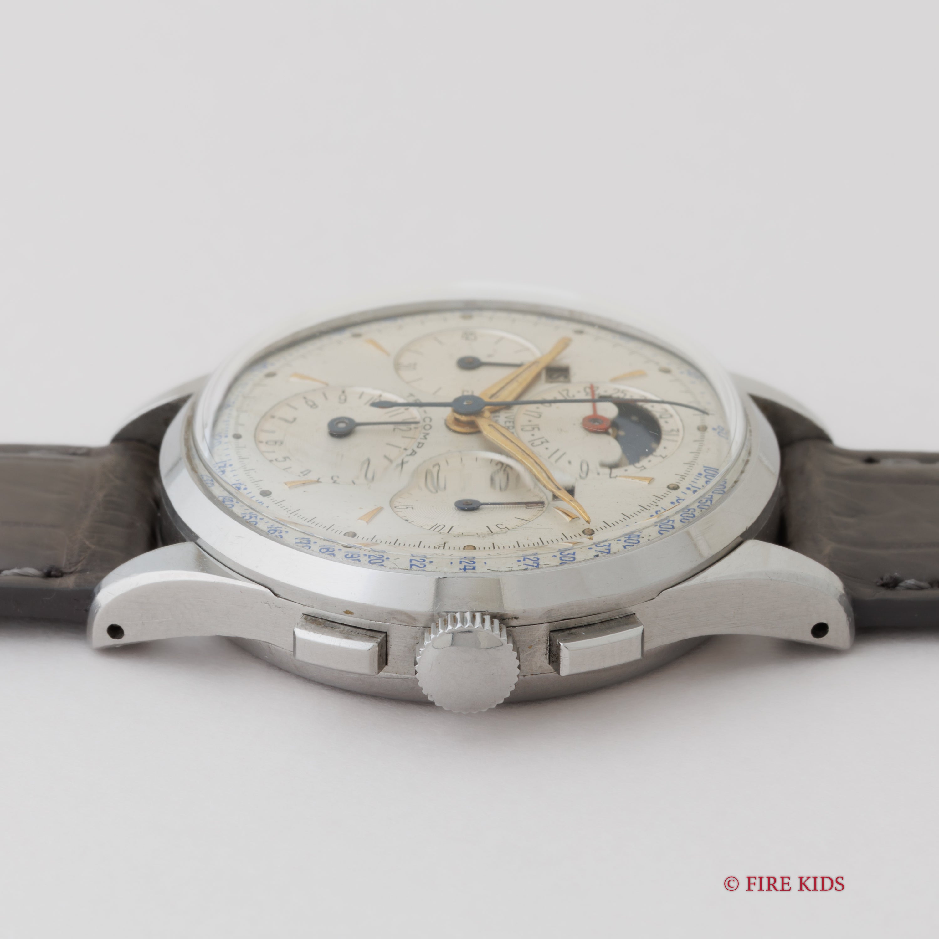 ユニバーサル・ジュネーブ トリコンパックス 1950年代製 Ref.22279 2 Cal.481トリプルカレンダームーンフェイズクロノグラフ