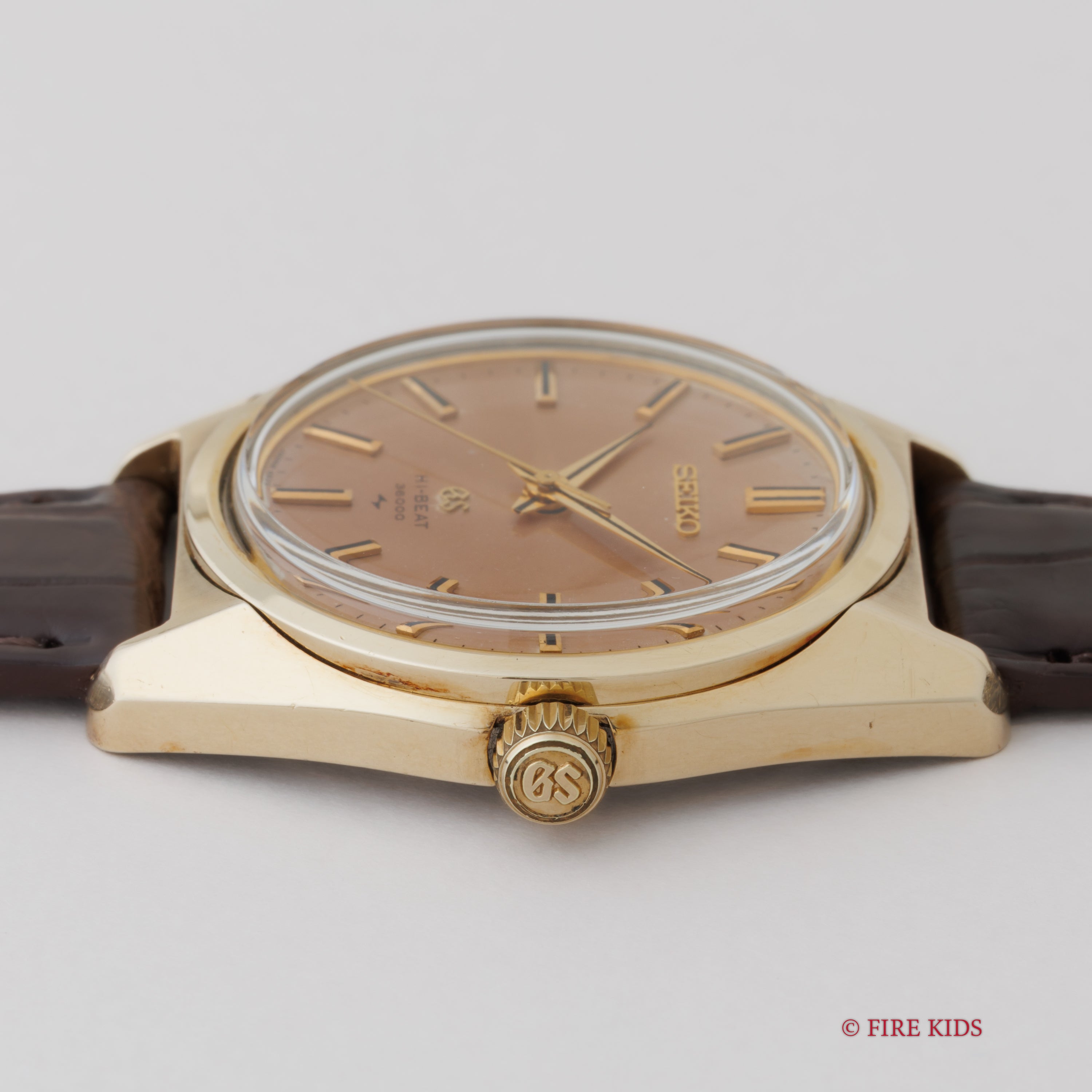 グランドセイコー 1969年製 手巻10振動 Ref.4520-8000 キャップゴールド 45GS パティーナダイヤル