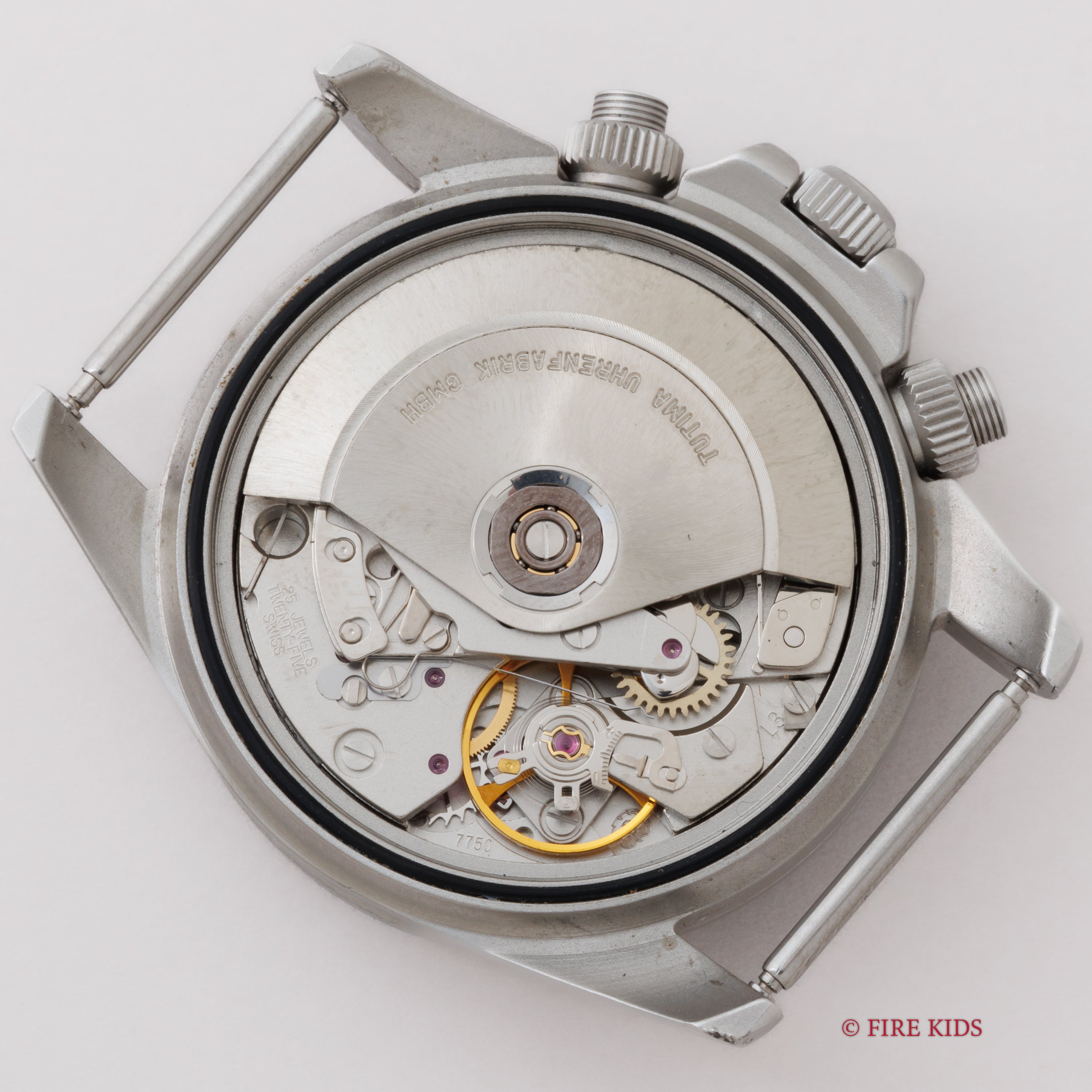 チュチマ 自動巻クロノグラフ 1990年代製 ドイツ製 ドイツ語曜日表記 Cal.7750 ねじ込みリューズ、プッシャー