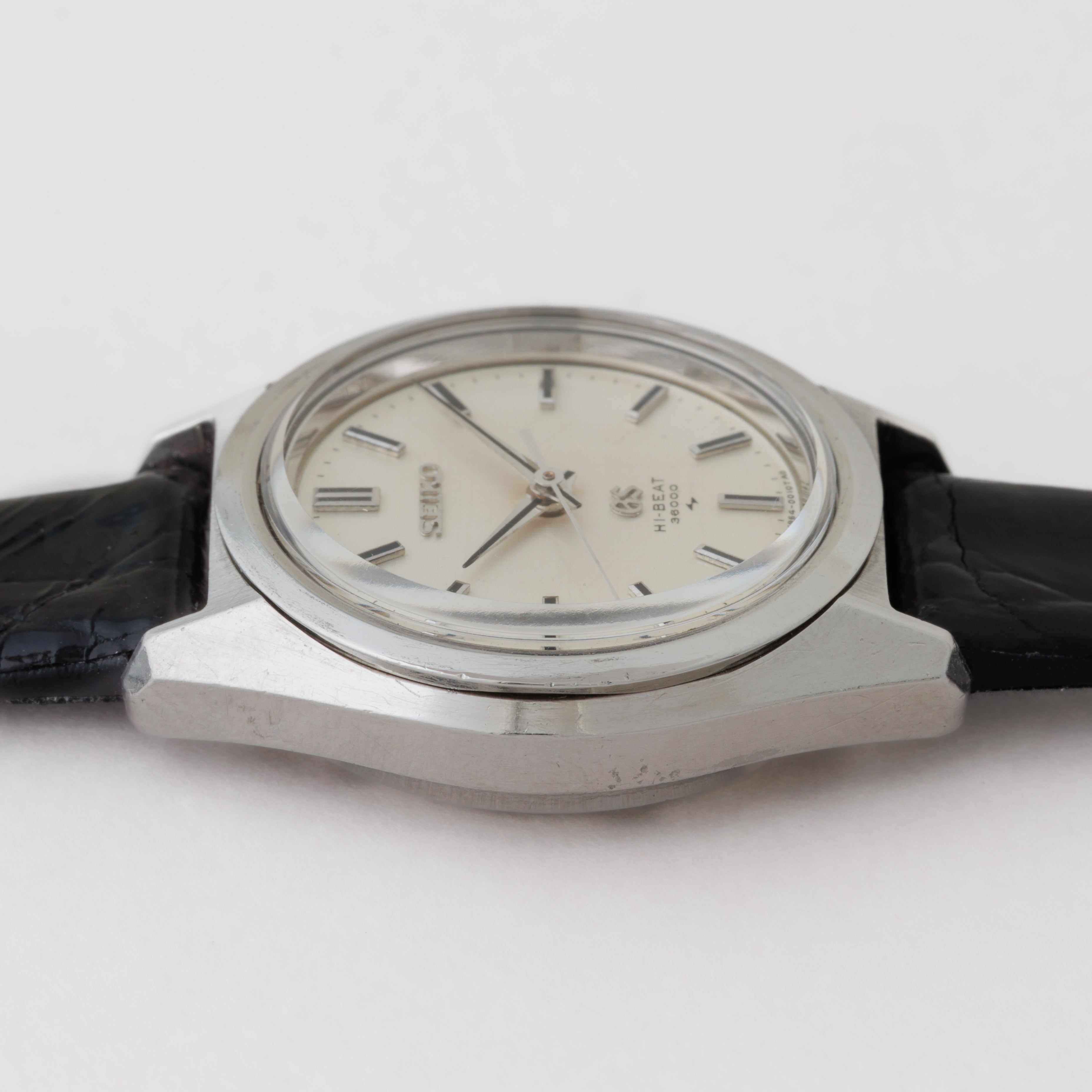 グランドセイコー レディース 1969年製 Ref.1964-0010 手巻き 10振動 19GS