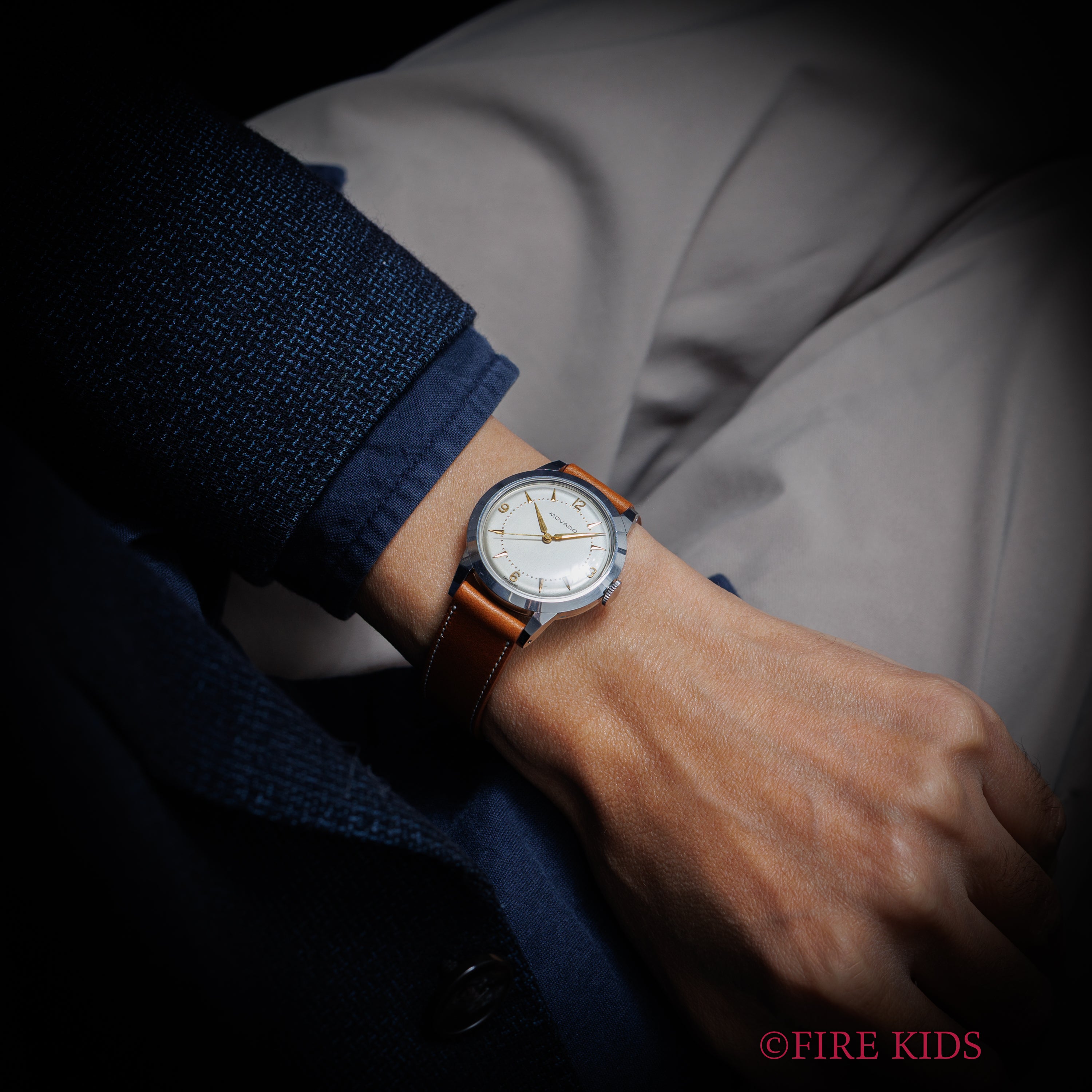 モバード 1950年代製 FBケース 手巻き Cal.261A