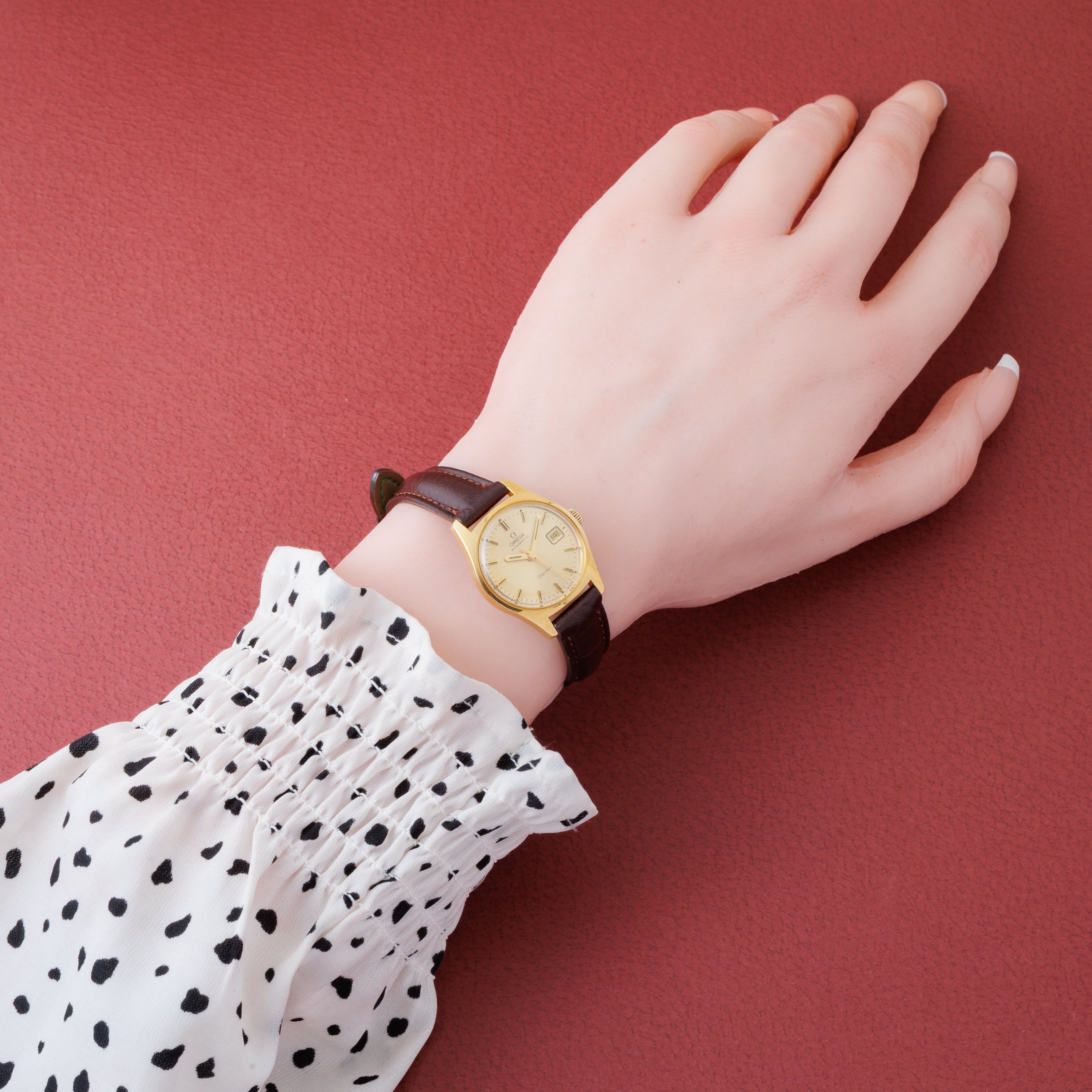 オメガ レディース ジュネーブ 1972年製 金張り オートマチック