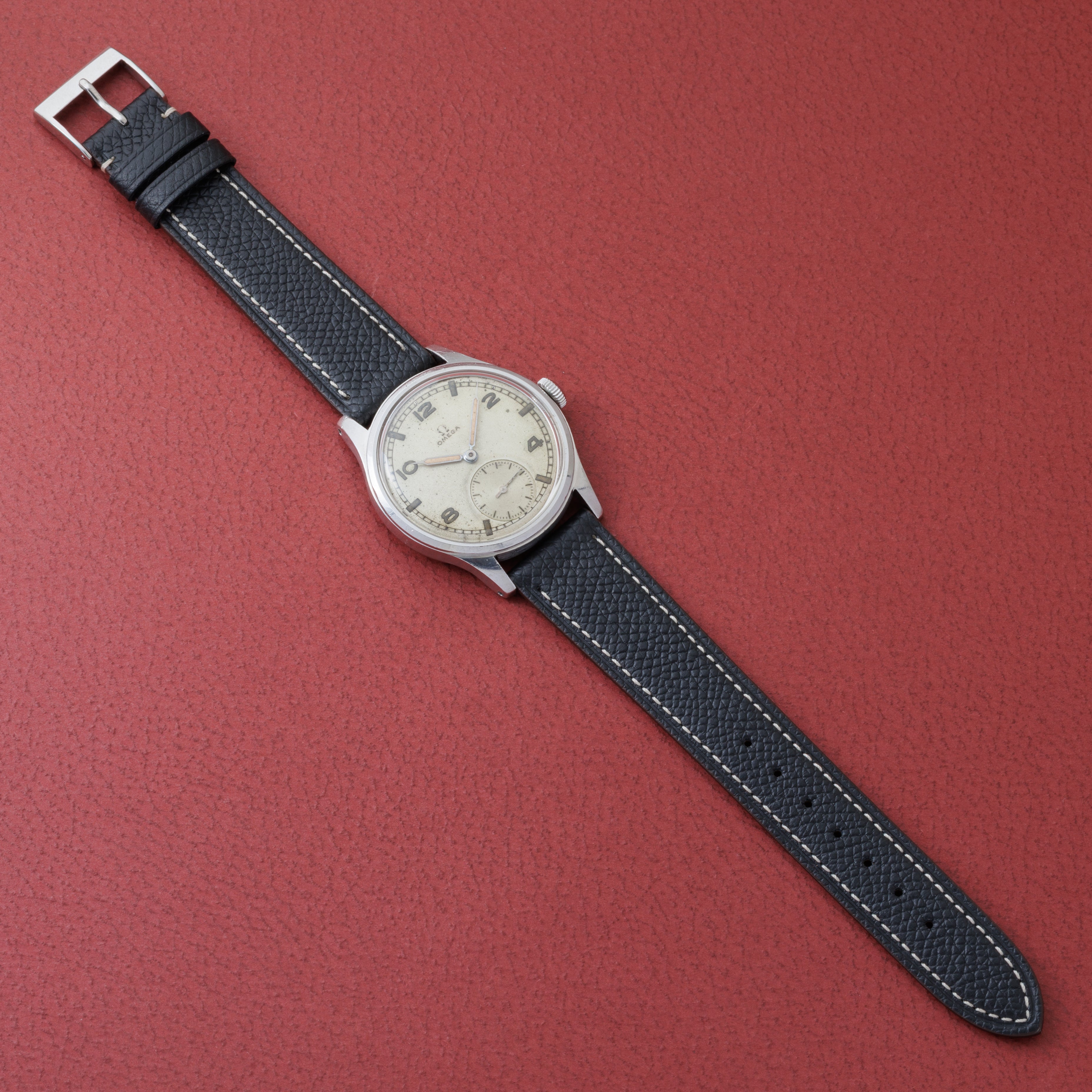 オメガ 30mmキャリバー 1944~1946年製 別作スケルトンバック 手巻き Cal.30T2 飛びアラビアダイヤル