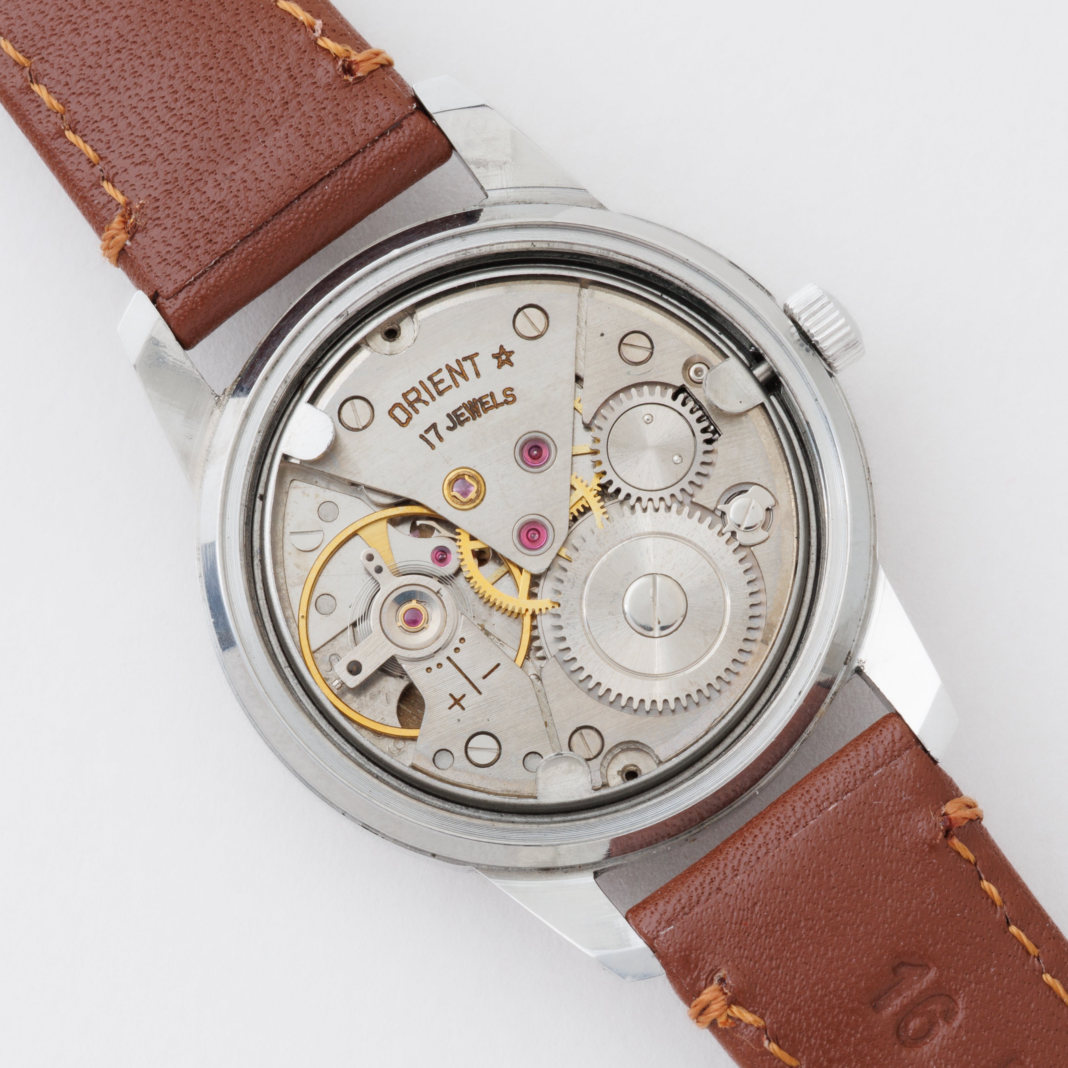 オリエント スターレット 1960年代製 17石手巻き スクリューバックケース