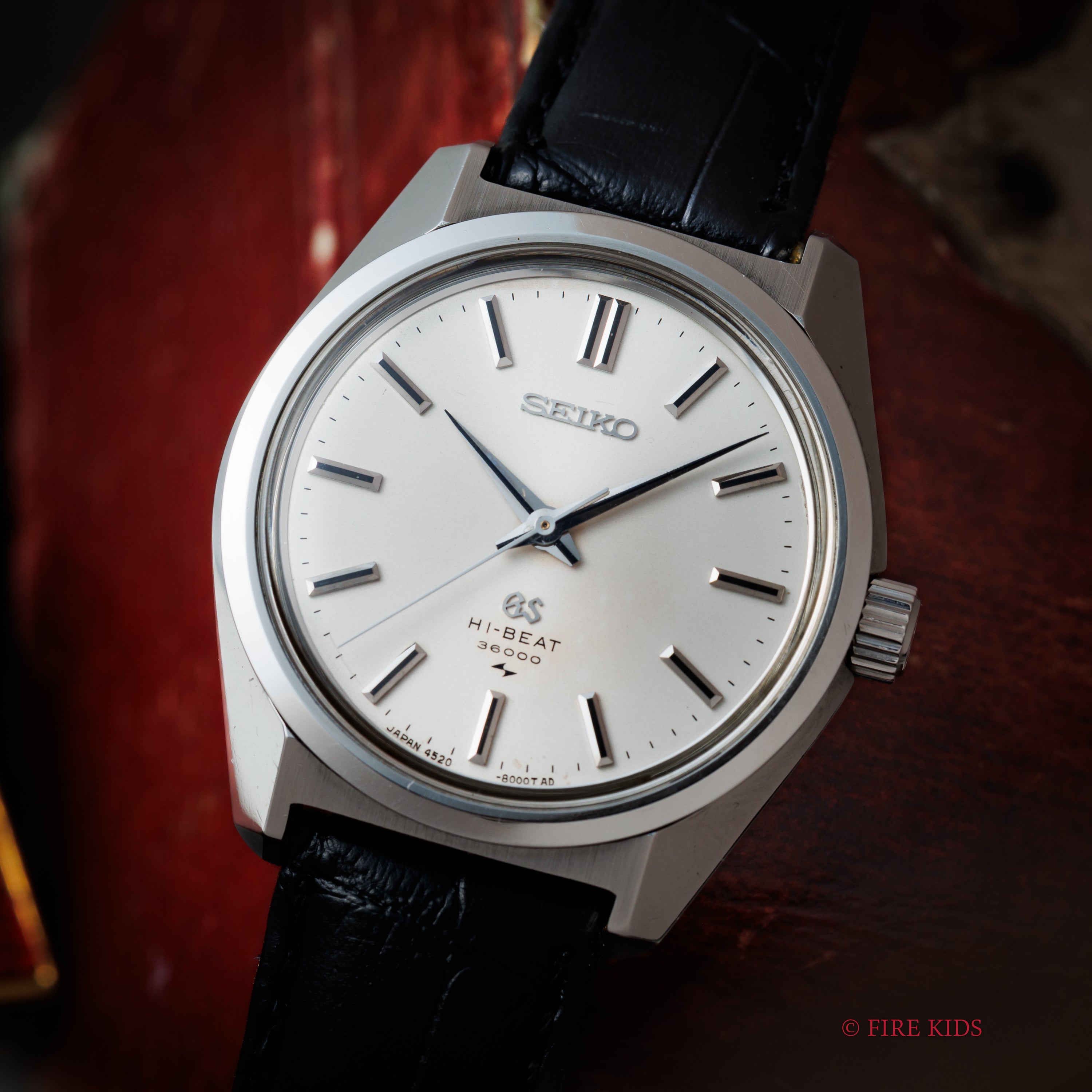 グランドセイコー ハイビート手巻き10振動 36000 1968年製 Ref.4520-8000 45GS