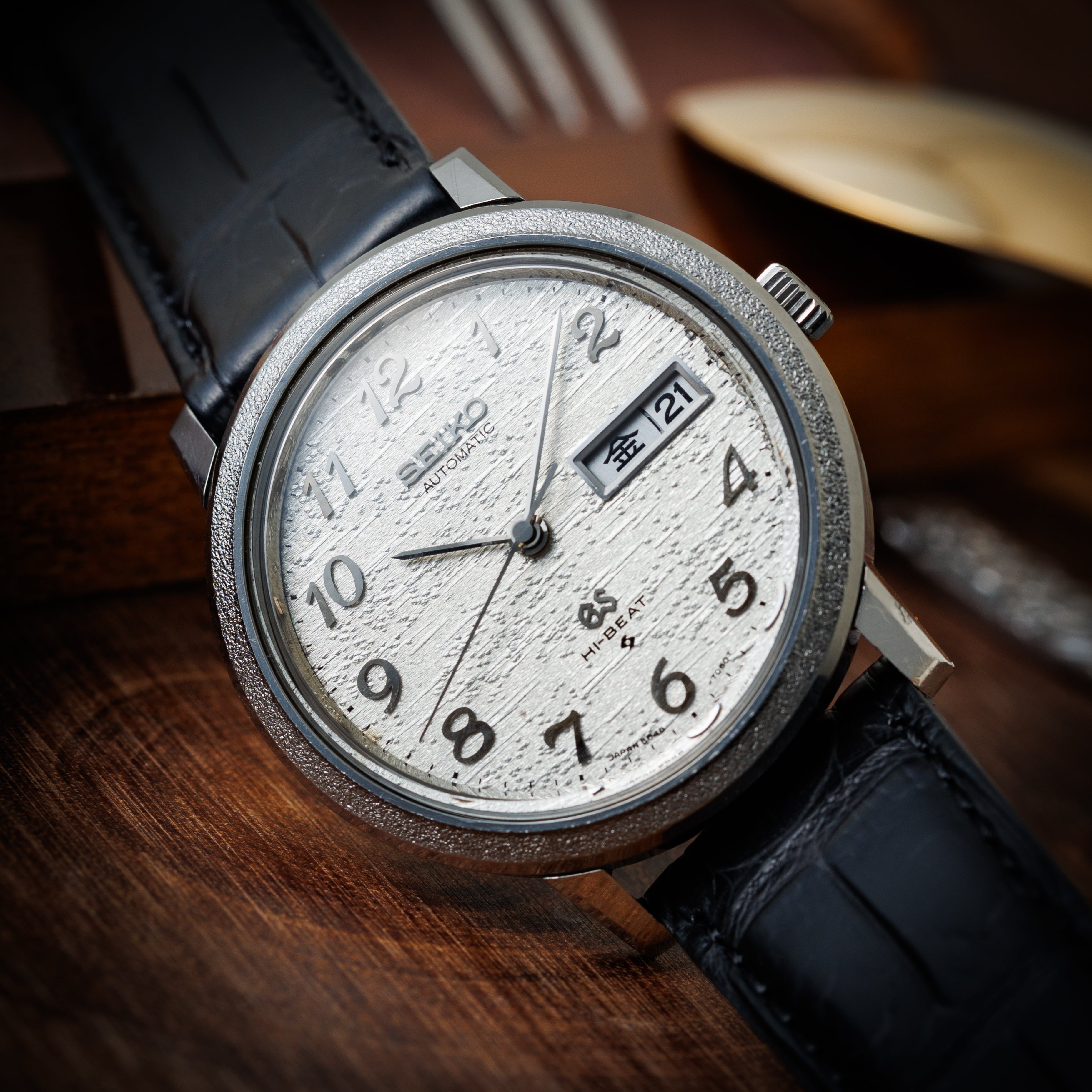 グランドセイコー ハイビート自動巻き 1973年製 アラビアダイヤル ハンマートーンベゼル 5646‐7040