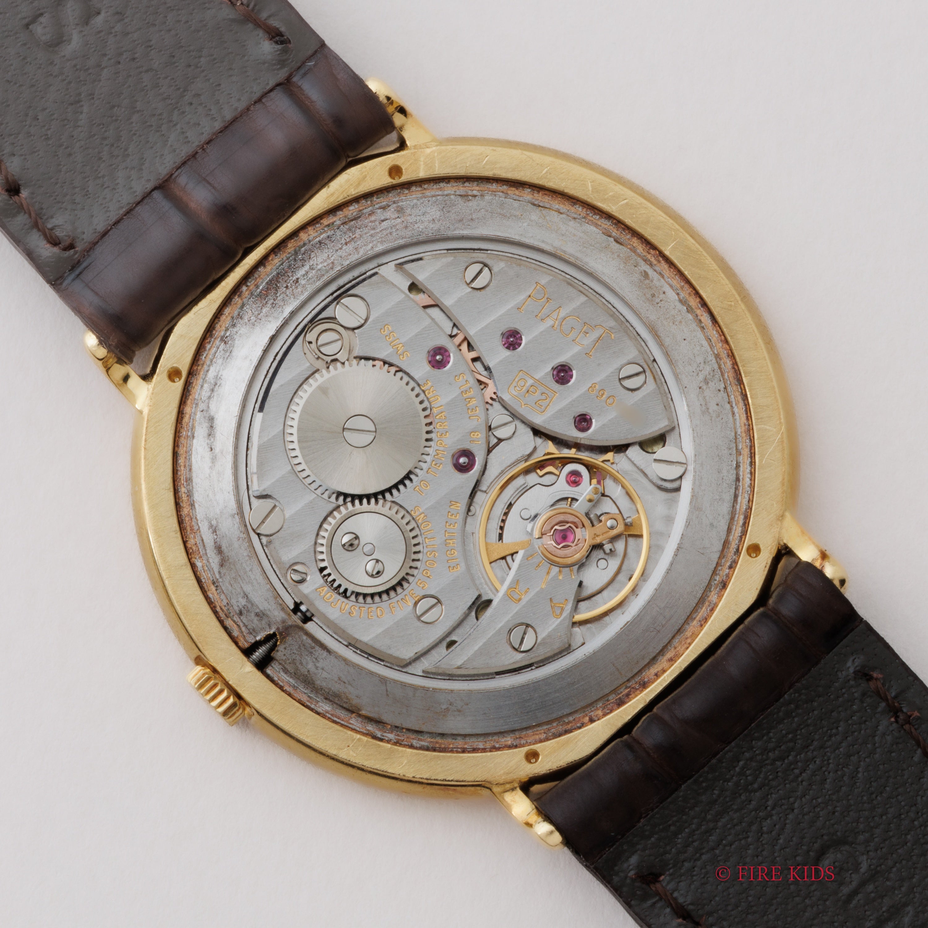 ピアジェ 1970年代製 18金イエローゴールド ホワイトローマン 純正金無垢尾錠付き 手巻き