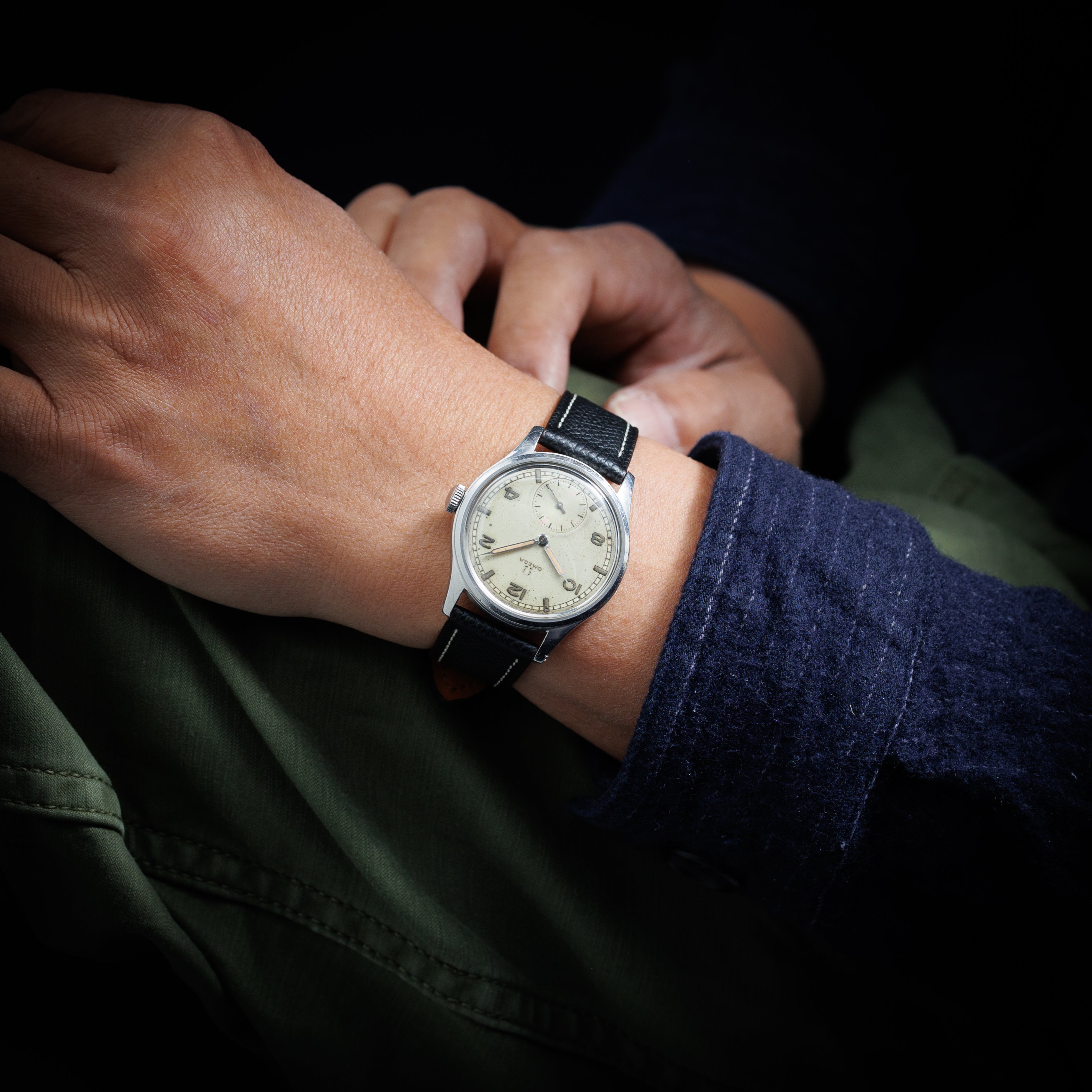 オメガ 30mmキャリバー 1944~1946年製 別作スケルトンバック 手巻き Cal.30T2 飛びアラビアダイヤル