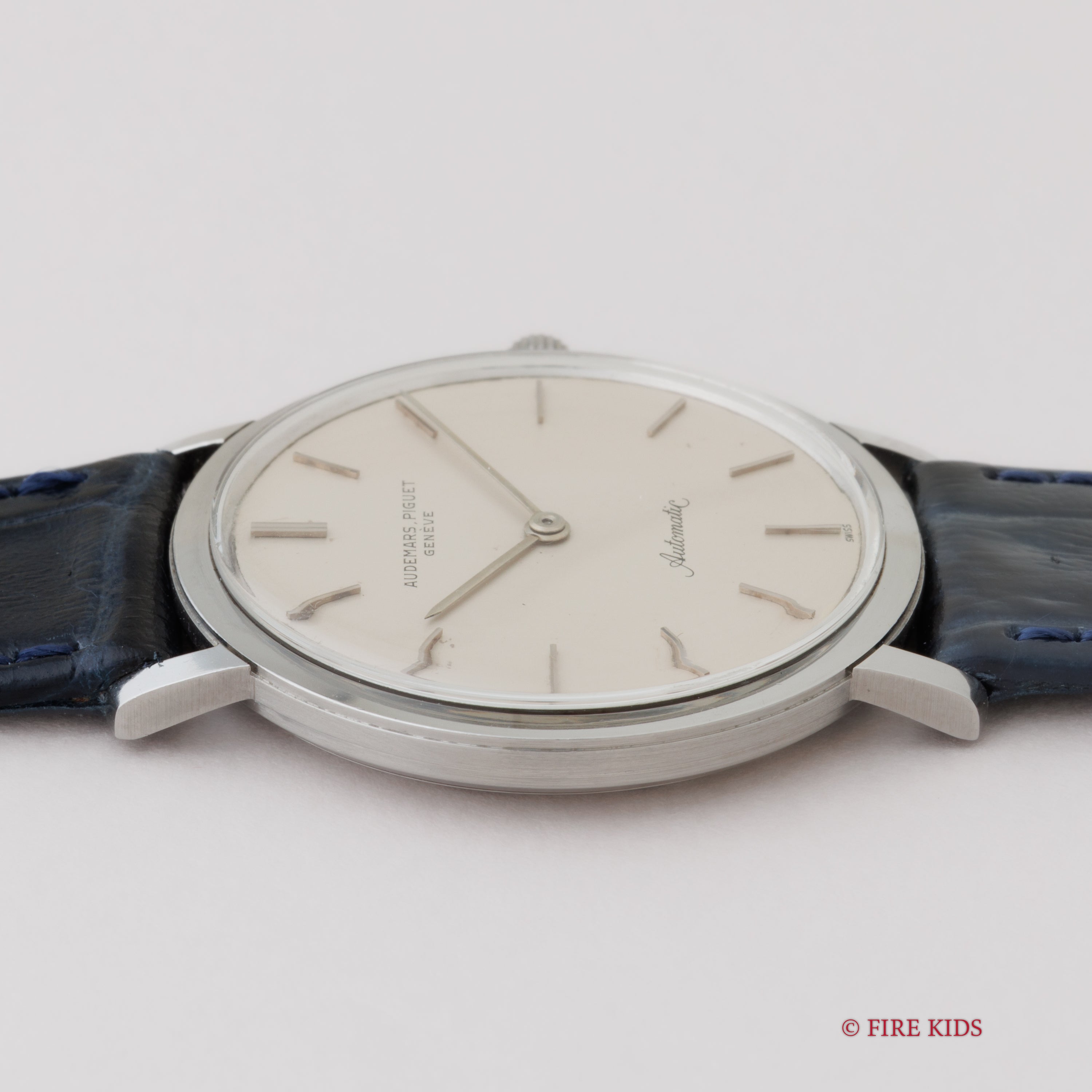 オーデマ・ピゲ エクストラフラット 自動巻き ステンレスケース 1970年代製 Cal.K2120