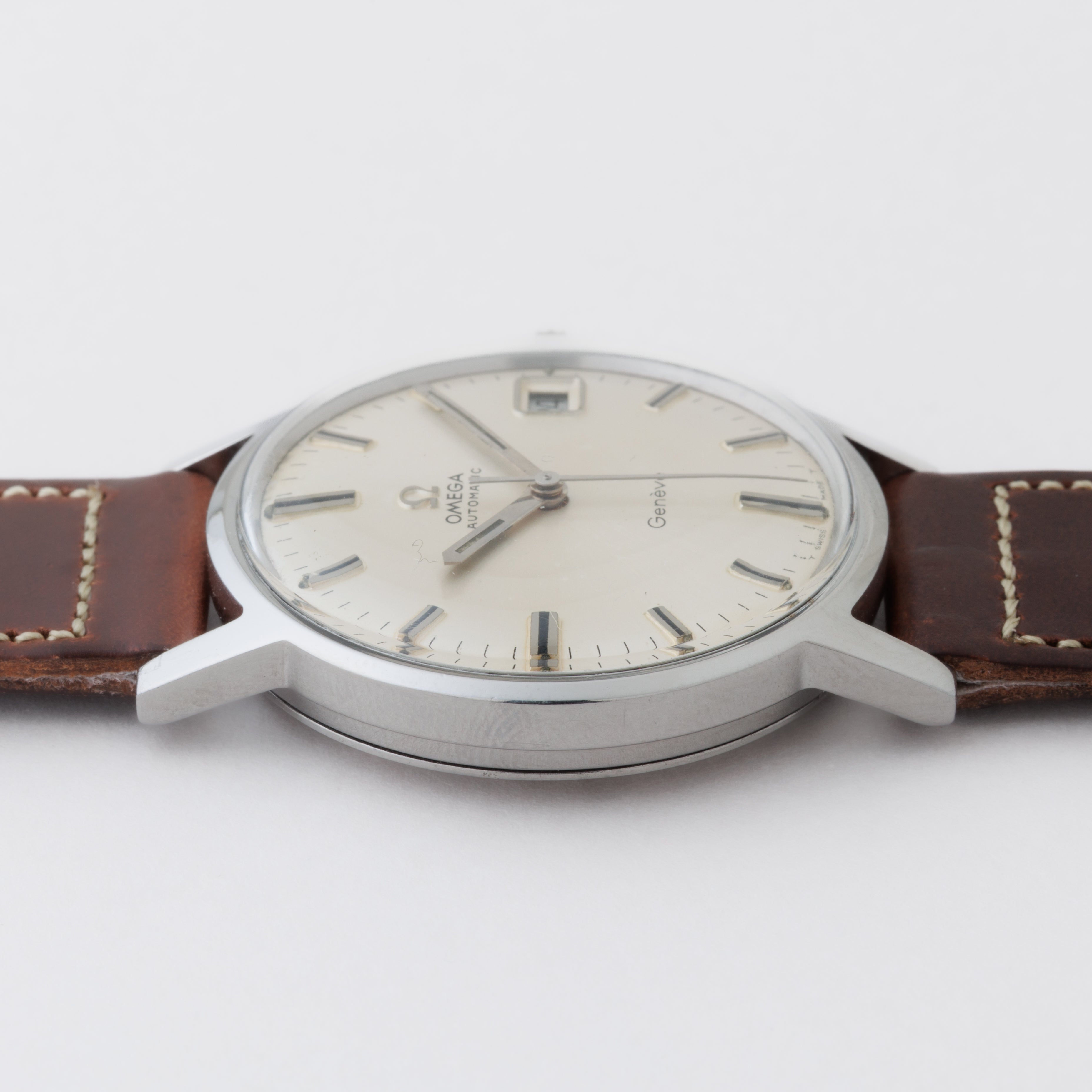 OMEGA ジュネーブ 1969年製 ラウンドケース 自動巻き Cal.565