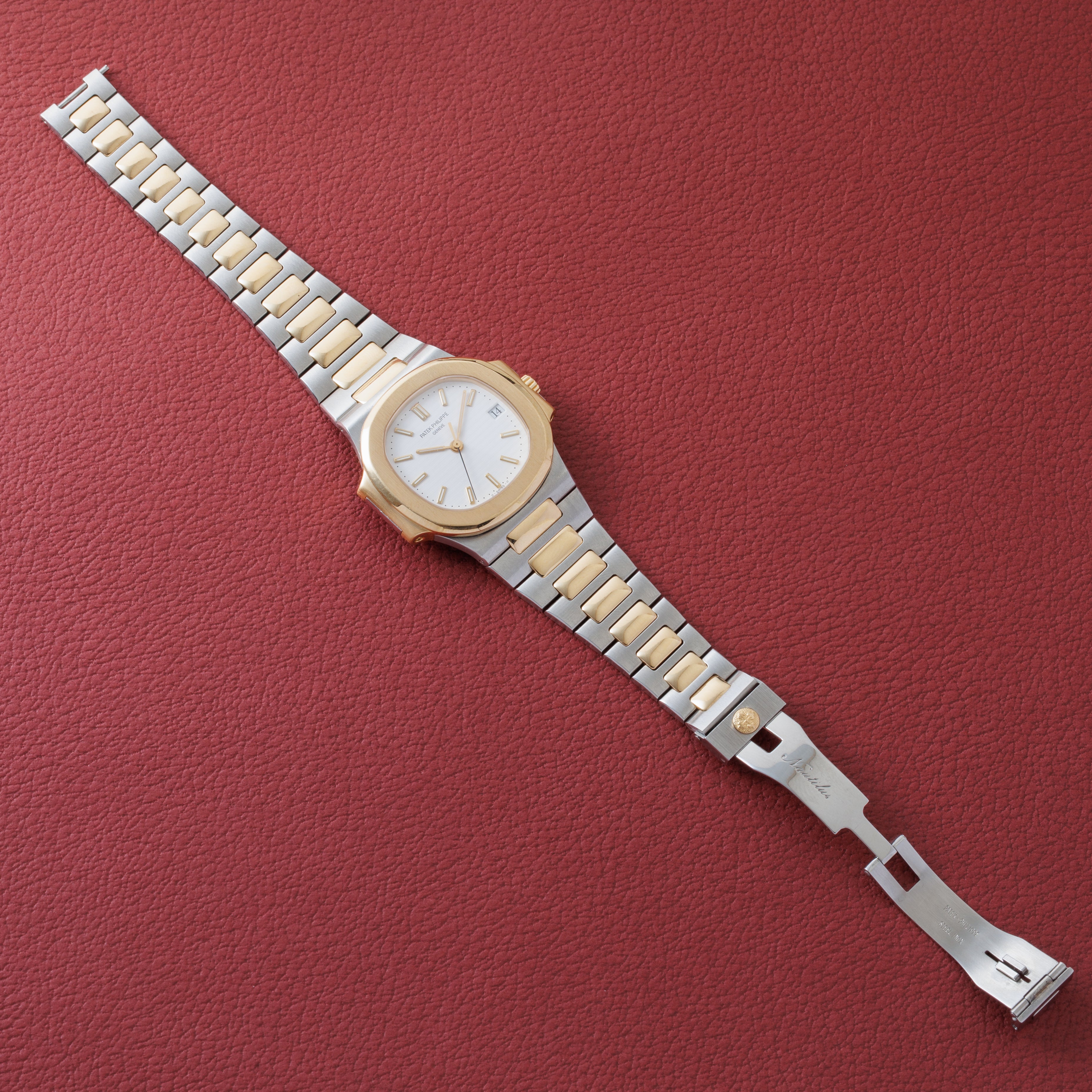 パテックフィリップ ノーチラス 1994年製 Ref.3800/1JA アーカイブ付き