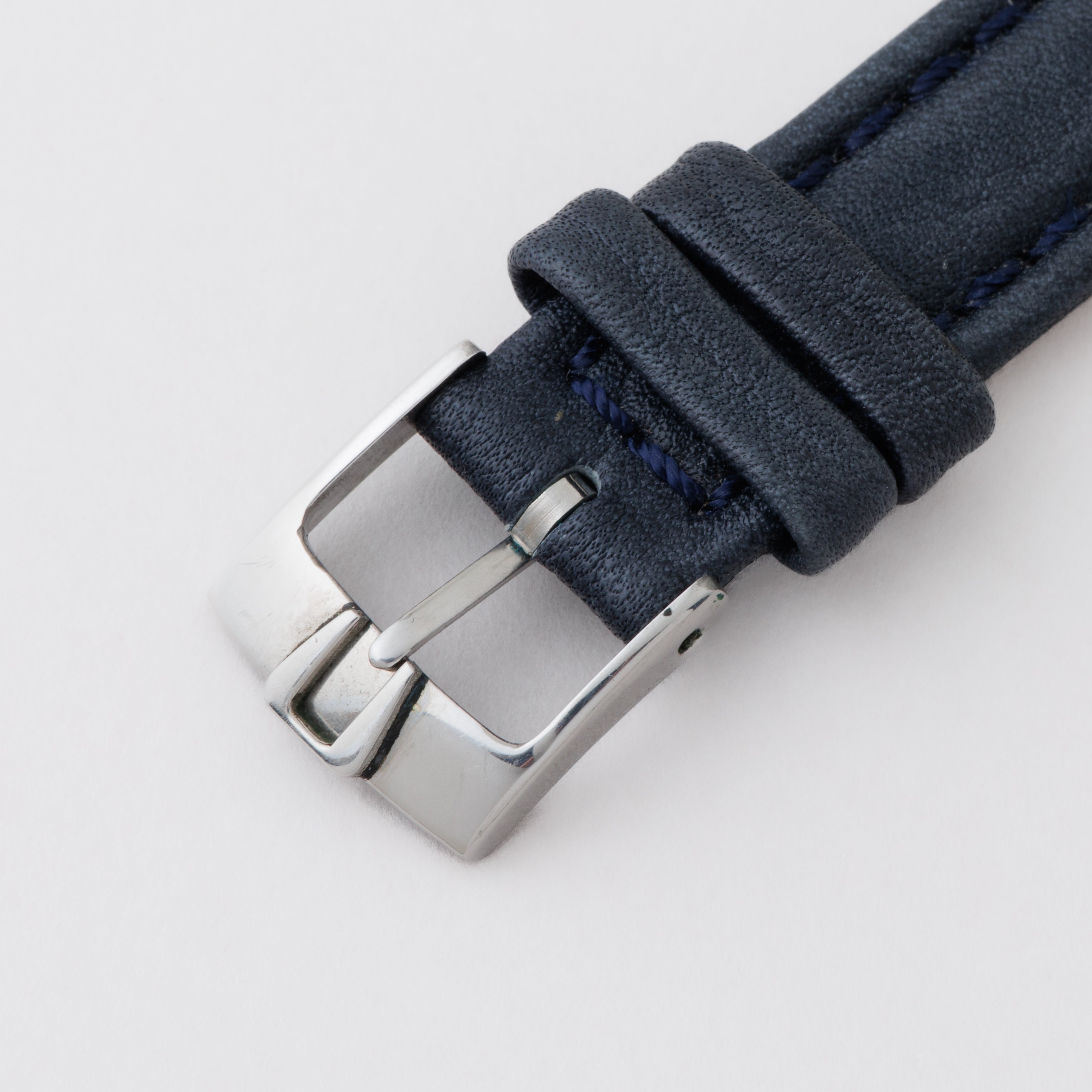 ユニバーサルジュネーブ ラウンド リネンダイアル 1970年代製 Ref.842 101 Cal.1-42