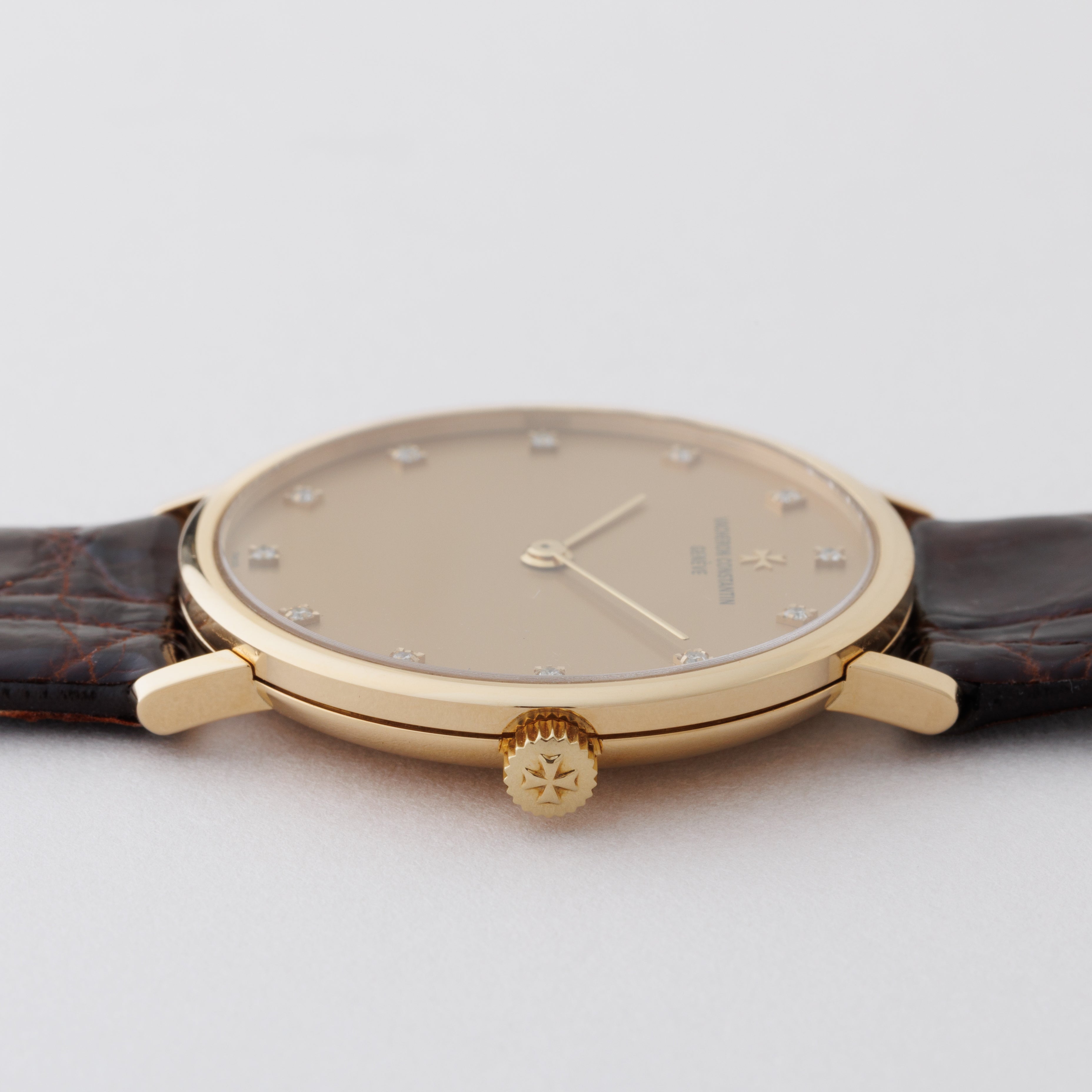 ヴァシュロン・コンスタンタン エッセンシャル 1990年代製 Ref.31039/1 18金イエローゴールド 純正尾錠付き