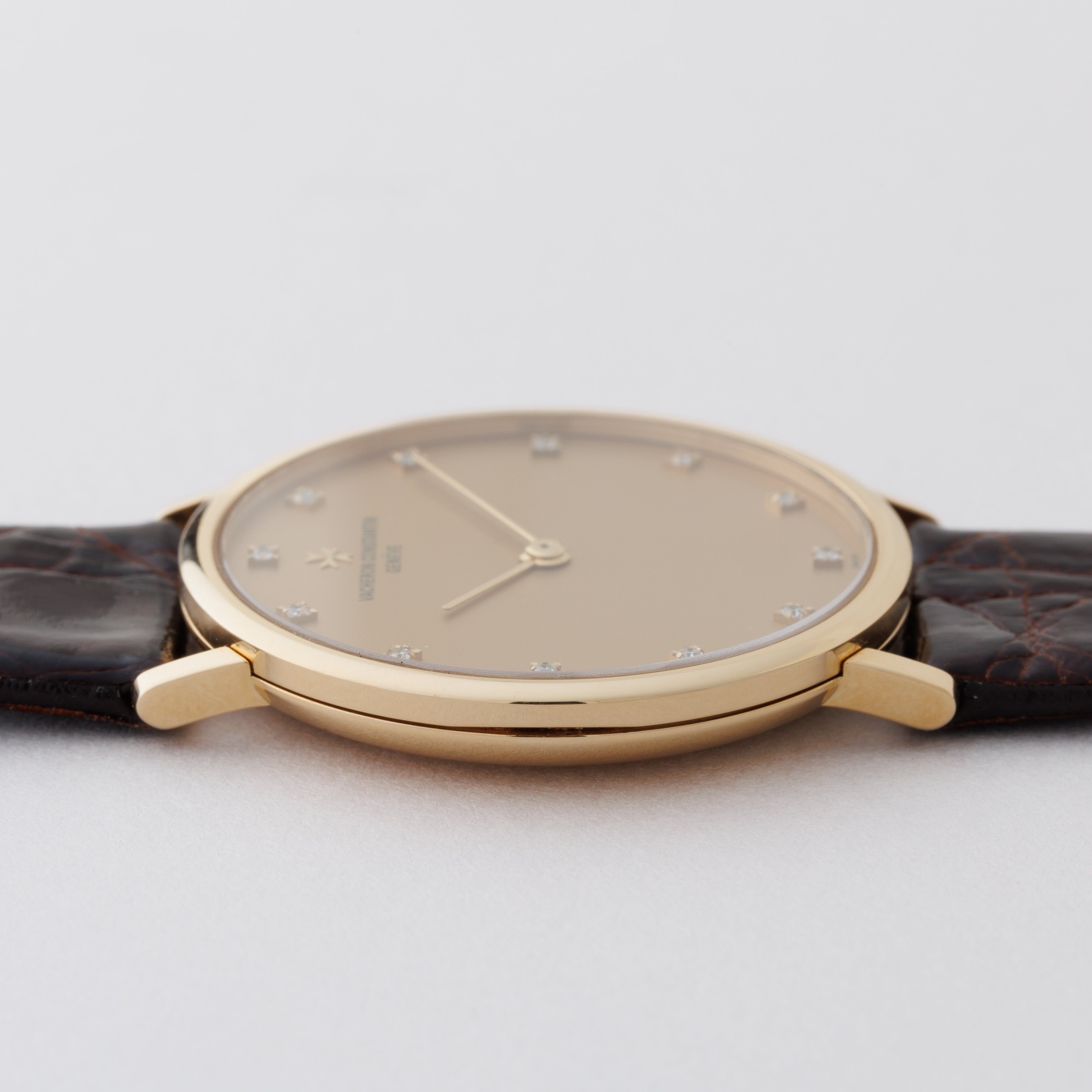 ヴァシュロン・コンスタンタン エッセンシャル 1990年代製 Ref.31039/1 18金イエローゴールド 純正尾錠付き