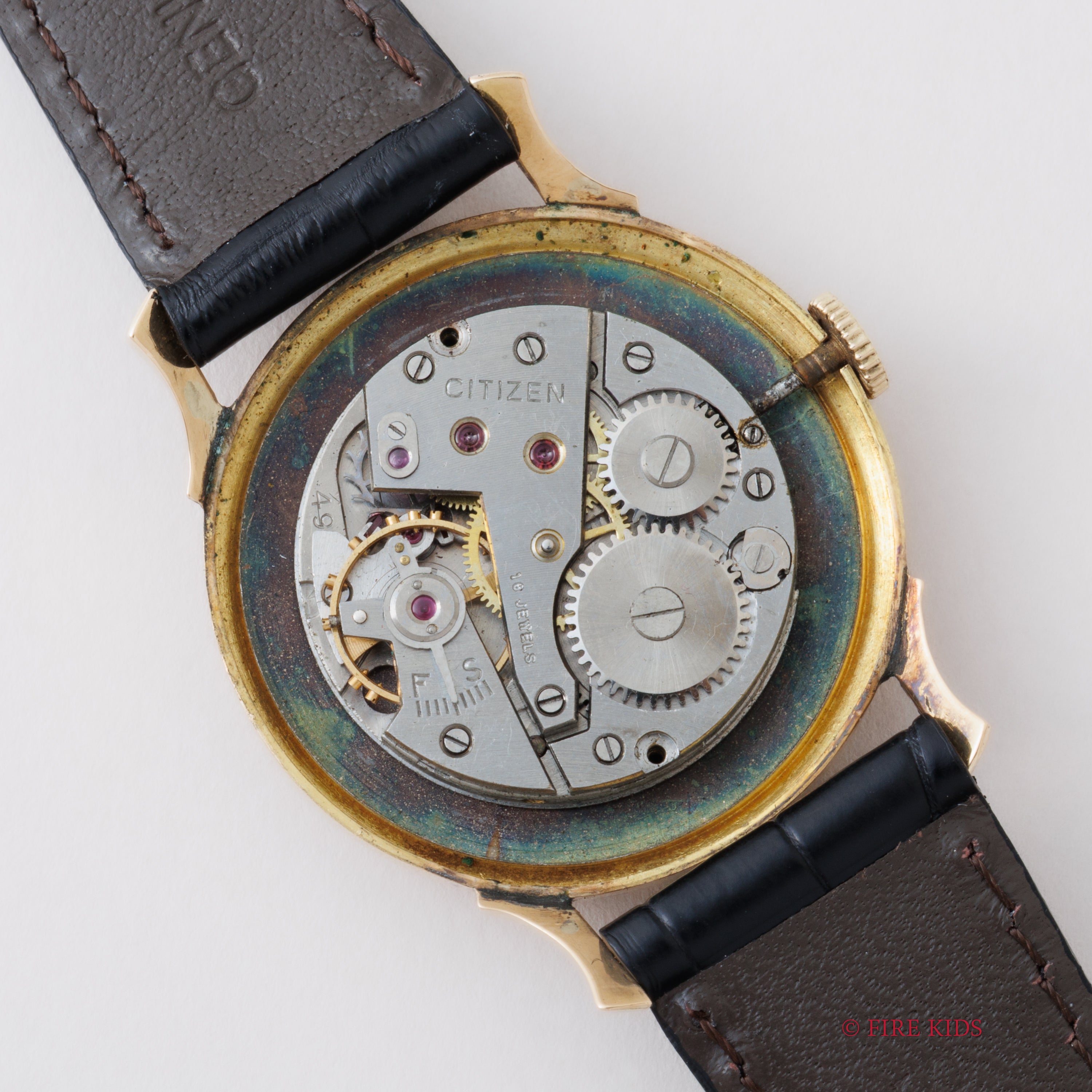 シチズン 18金無垢ケース 1950年代製 ギョウシェ飛びアラビアダイヤル スモールセコンド 手巻