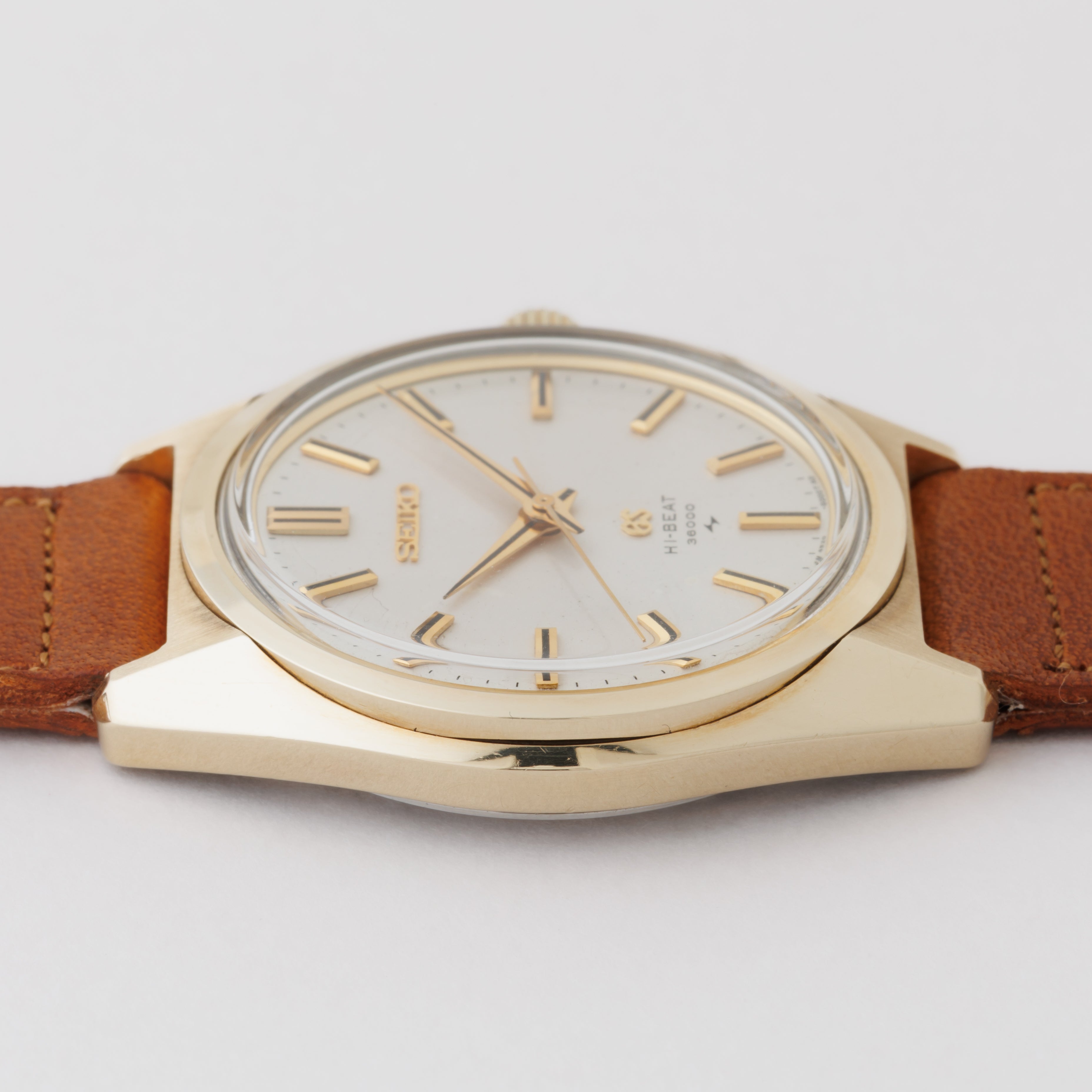 グランドセイコー 1969年製 Ref.4520-8000 CAPゴールド 45GS 10振動手巻き 純正尾錠付き