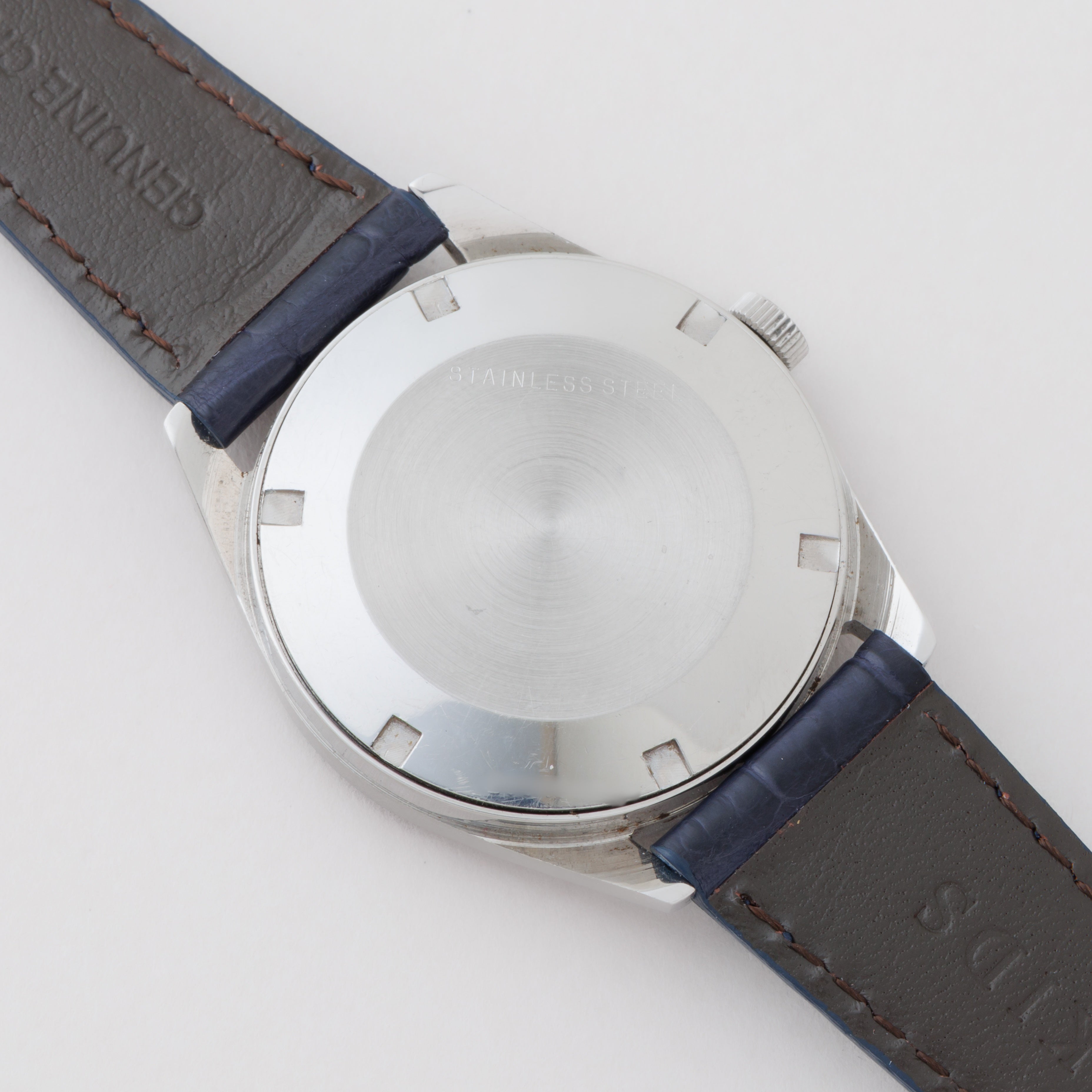 IWC ラウンド 1970年製(昭和45年製) Cal.89 手巻き オールドインター R810 純正尾錠付き