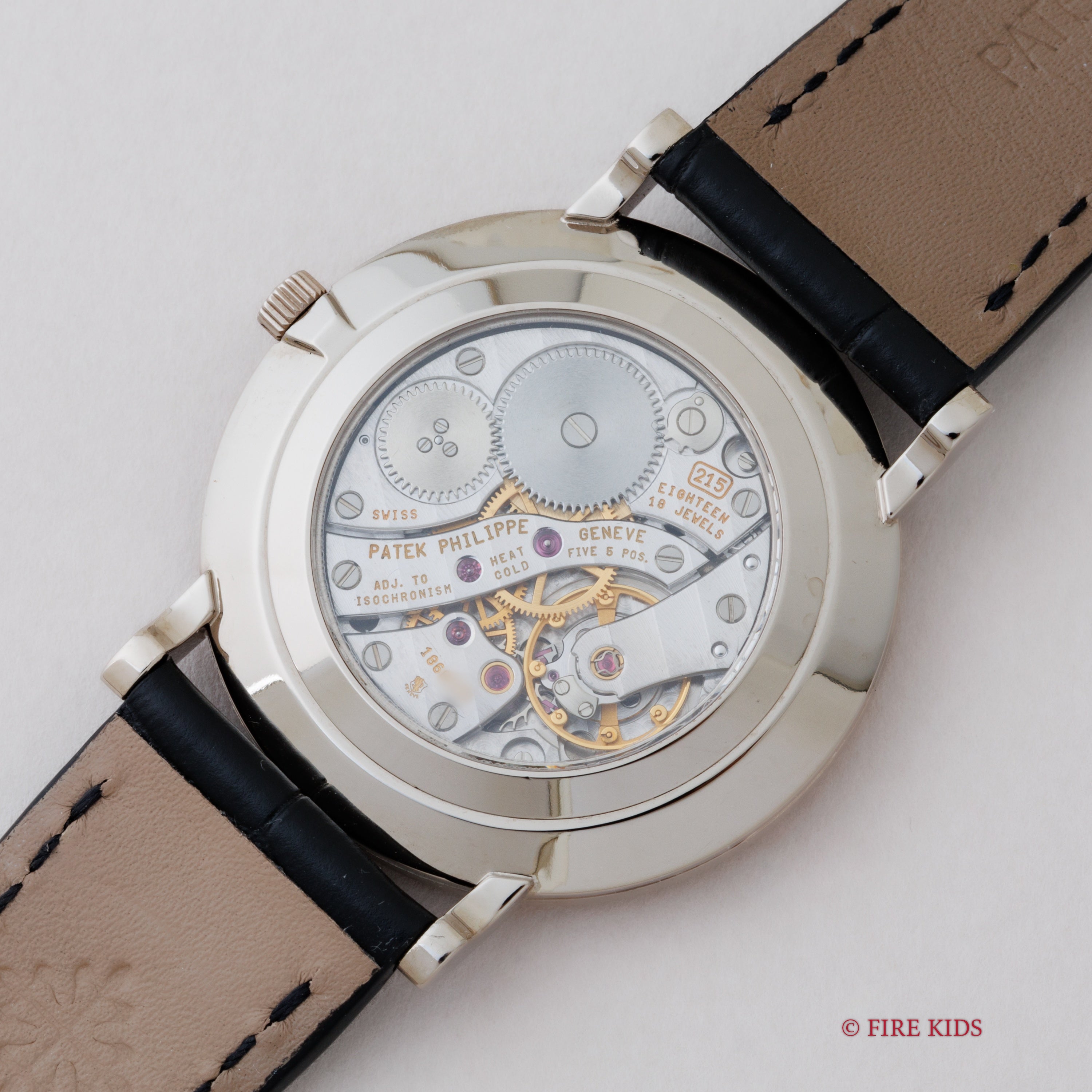 パテックフィリップ カラトラバ ホワイトローマンダイヤル 日本限定 1999年製 手巻き Cal.215 18金ホワイトゴールド 箱、アーカイブ、純正18金ホワイトゴールド尾錠付き