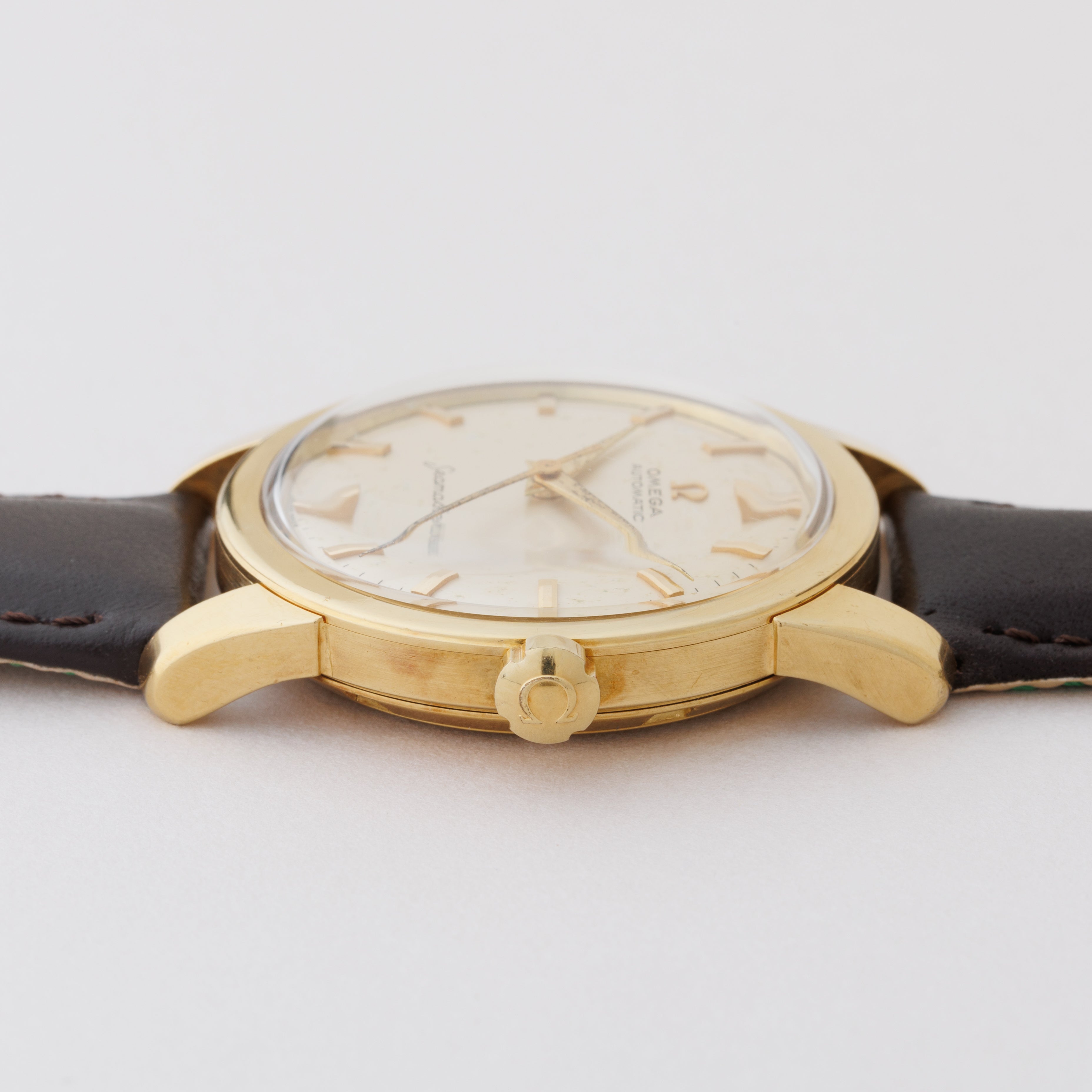 オメガ シーマスター ハーフローター 1954年製 Ref.2577SC 18金イエローゴールド 純正尾錠付き