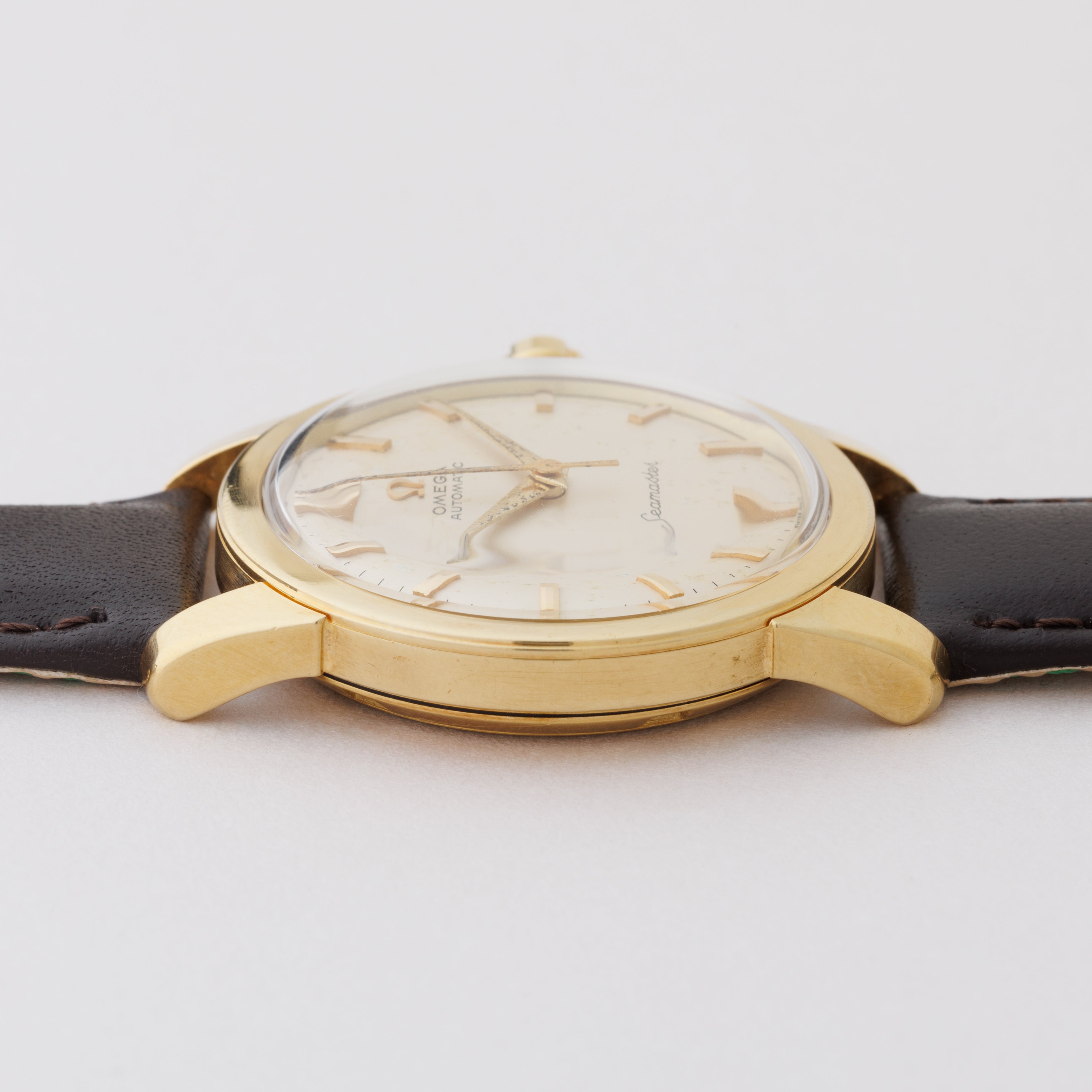 オメガ シーマスター ハーフローター 1954年製 Ref.2577SC 18金イエローゴールド 純正尾錠付き