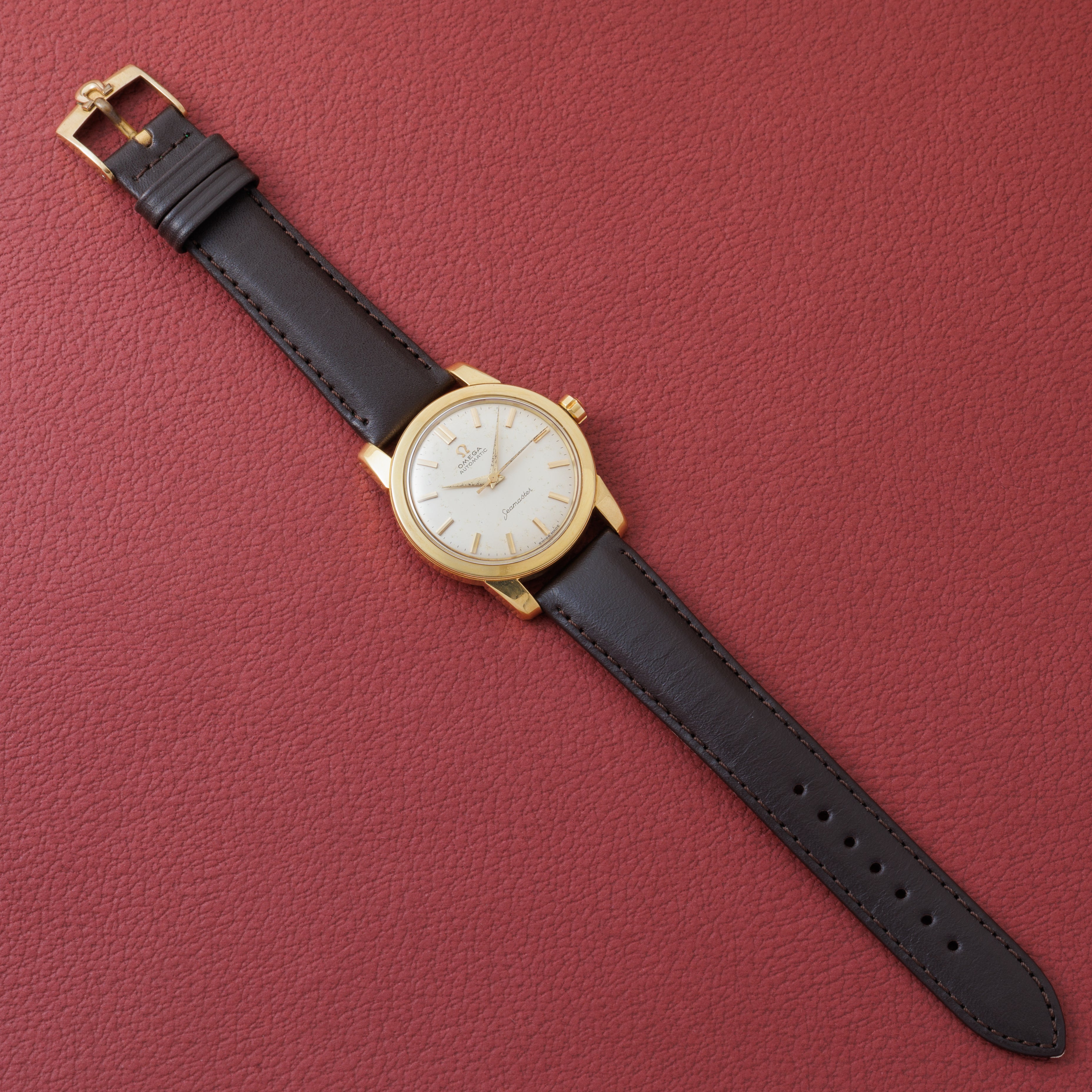 オメガ シーマスター ハーフローター 1954年製 Ref.2577SC 18金イエローゴールド 純正尾錠付き