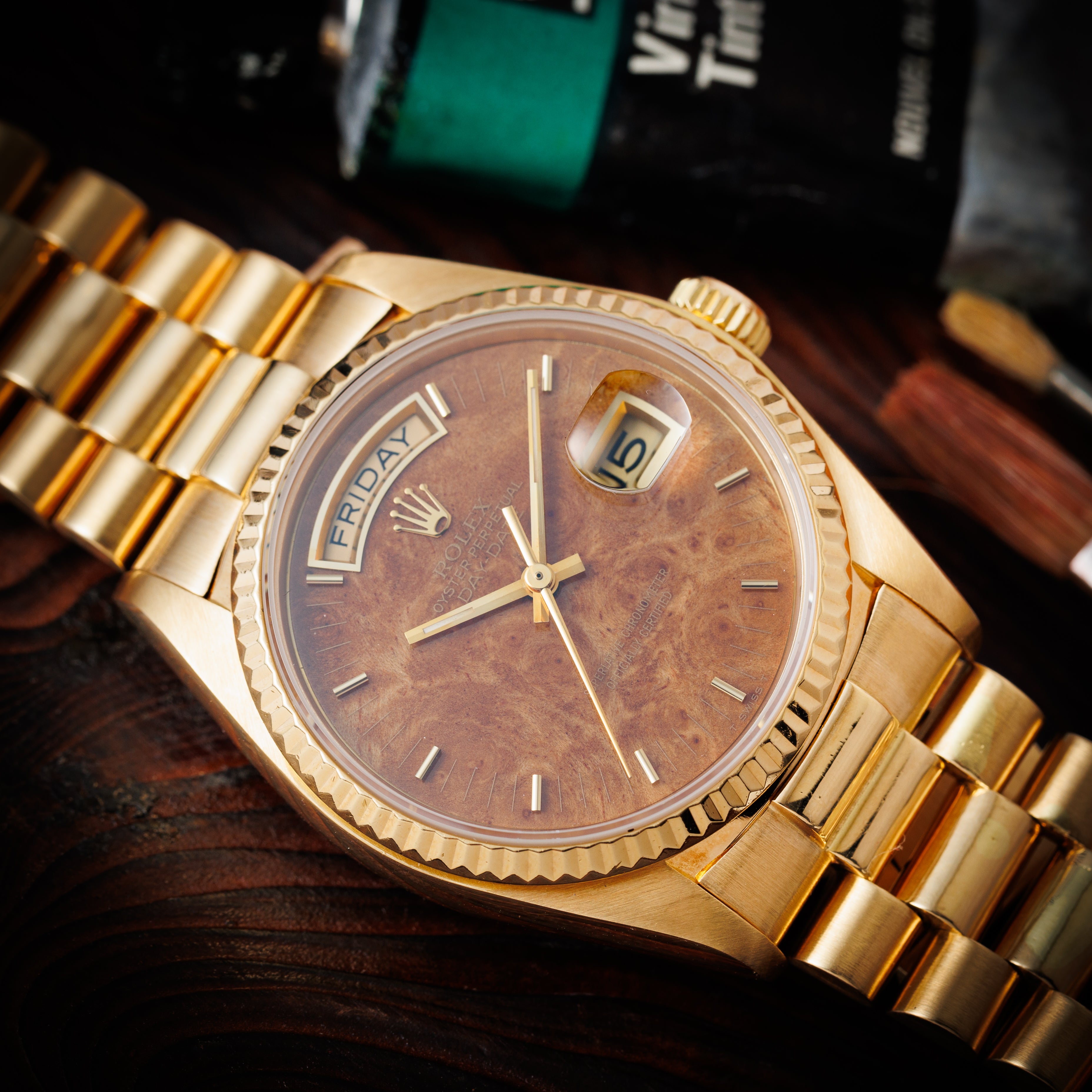 ロレックス デイデイト 1981年製 Ref.18038 ウォールナットダイヤル