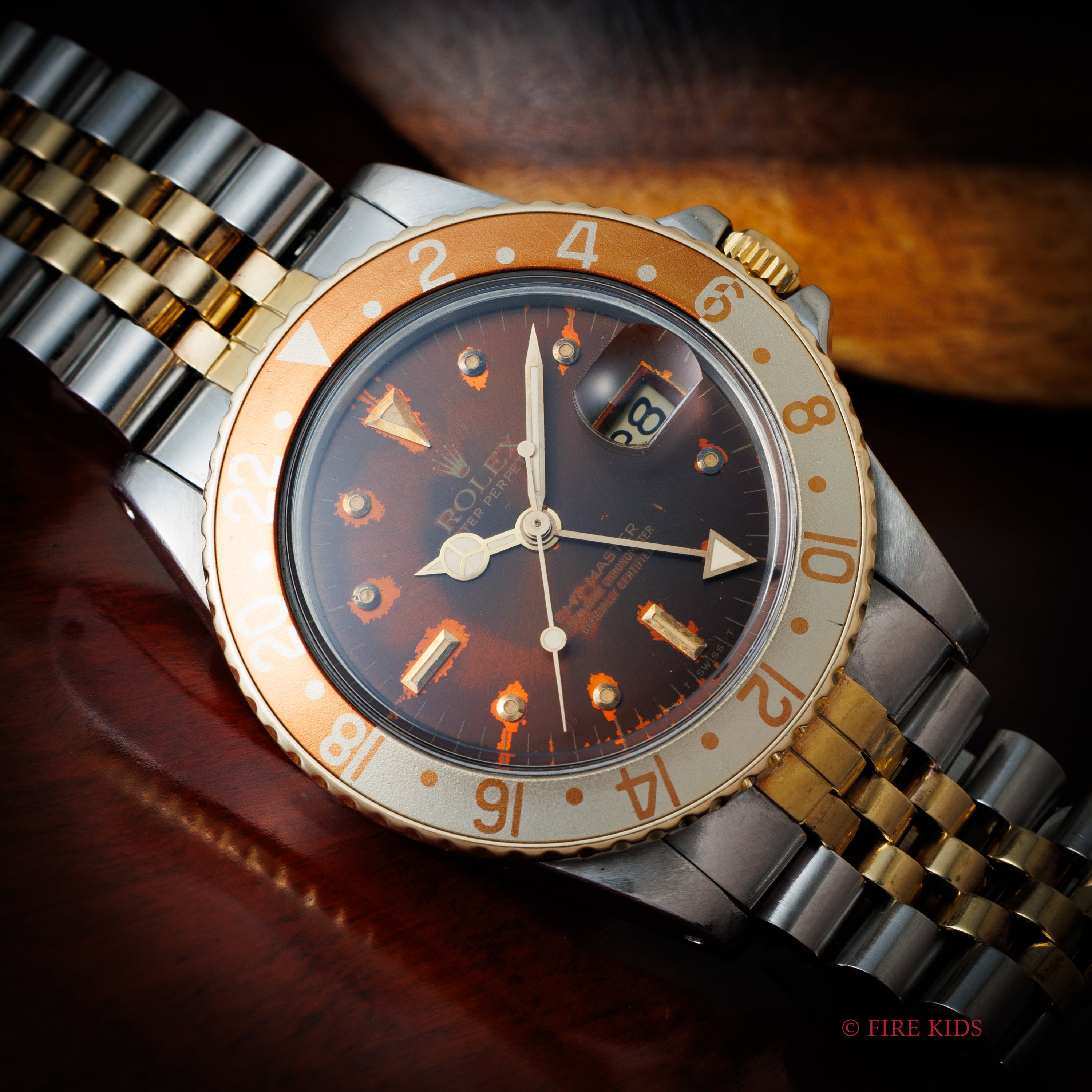 ロレックス 1981年製 GMTマスター コンビ 茶ツボ パティーナダイヤル Ref.16753 ルートビア 純正コンビジュビリーブレス ギャラ付