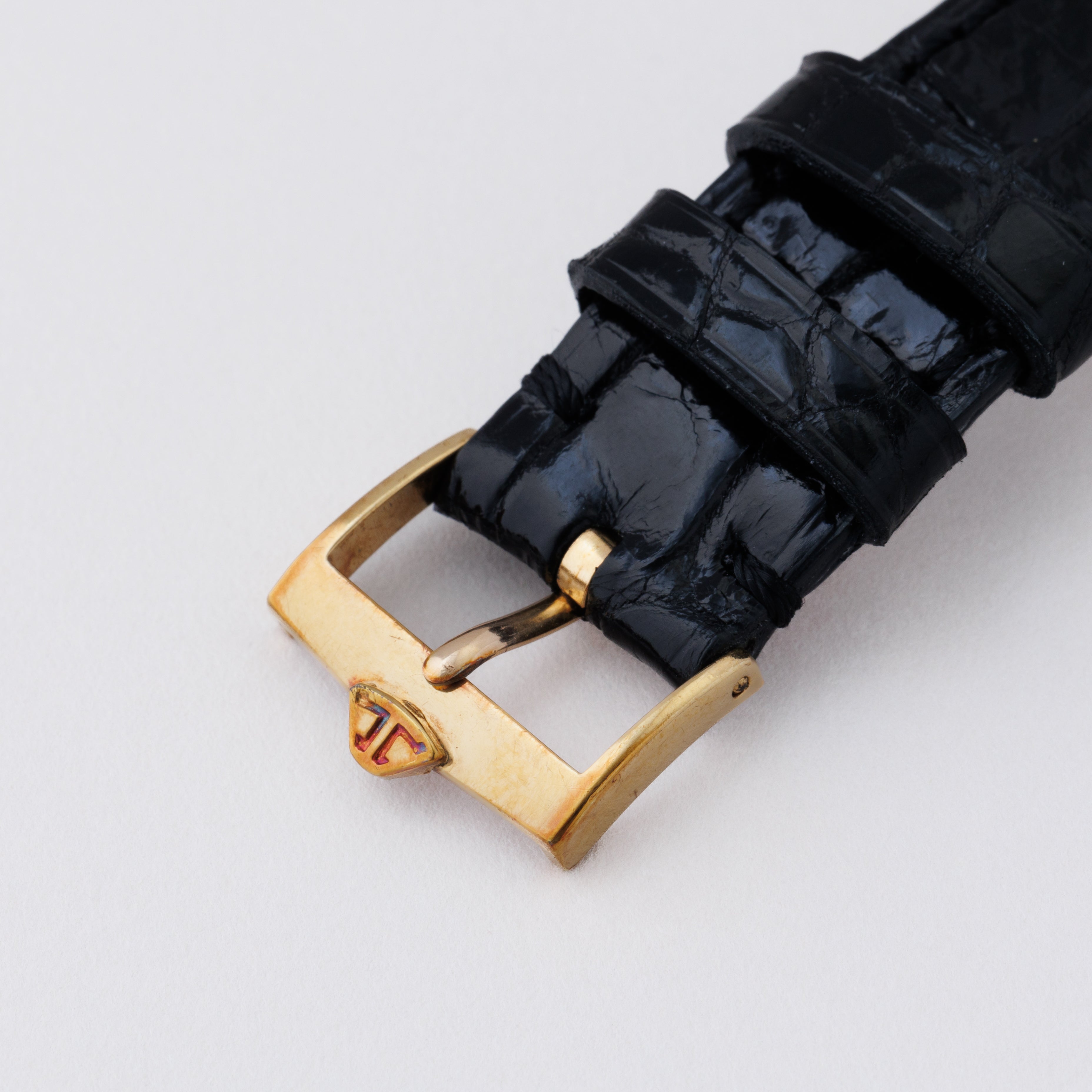 ジャガー・ルクルト スクエアケース 1970年代製 Ref.9117.21 18金イエローゴールド 純正尾錠付き