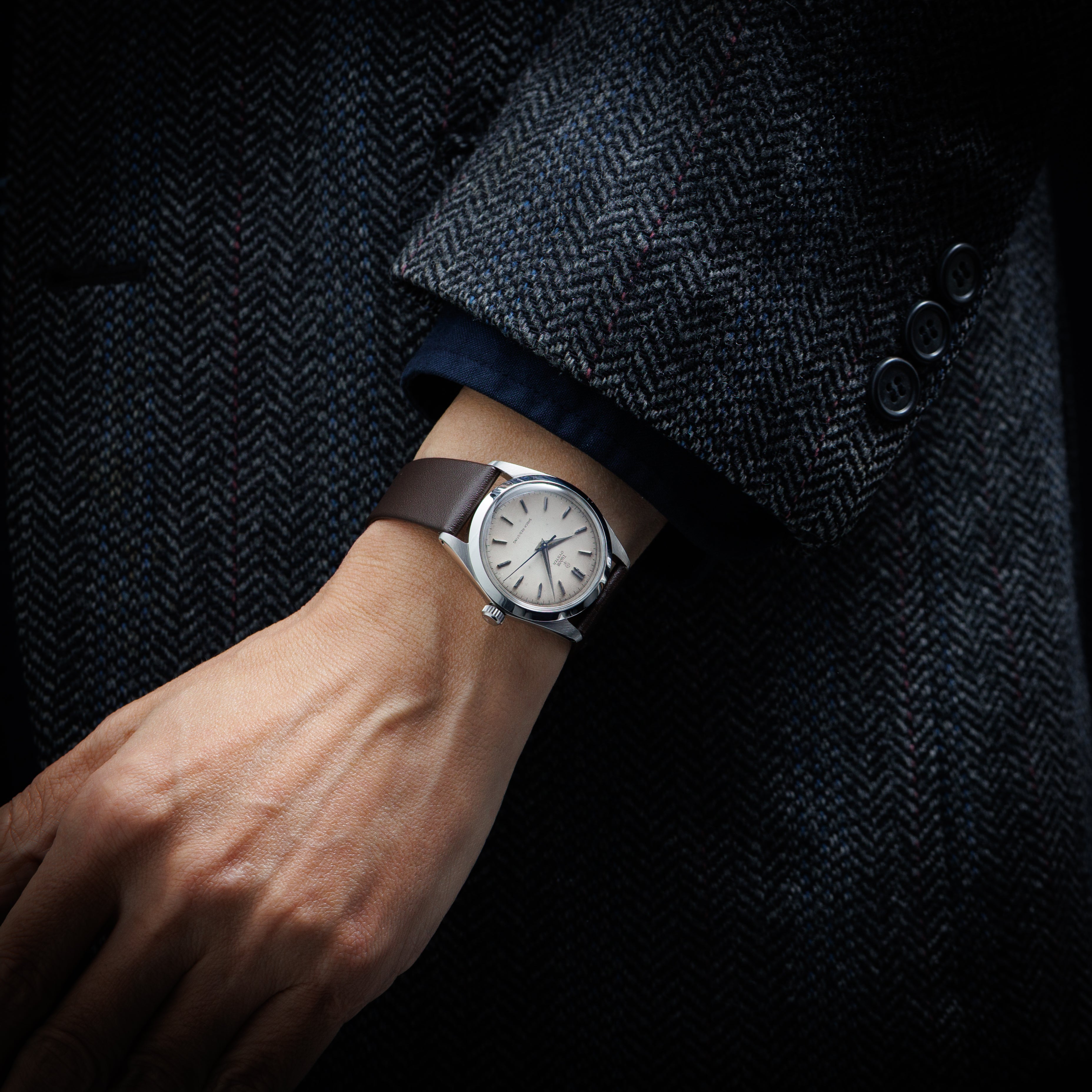 チューダー オイスター 小薔薇 1966年製 Ref.7984 王冠リューズ 砲弾インデックス ブルースチール秒針