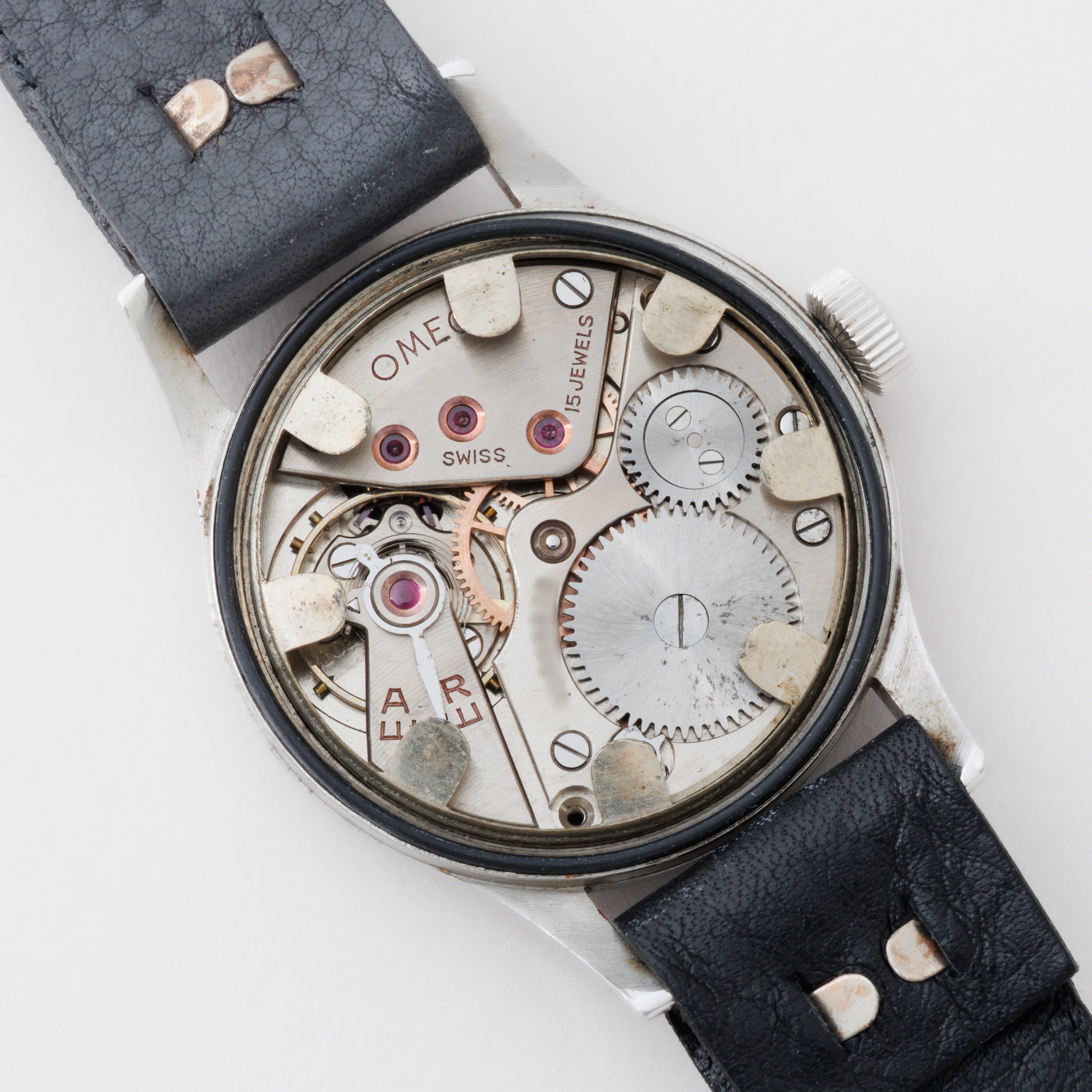 オメガ イギリス陸軍 軍用時計 W.W.W. ダーティーダース 1940年代製 手巻き Cal.30T2