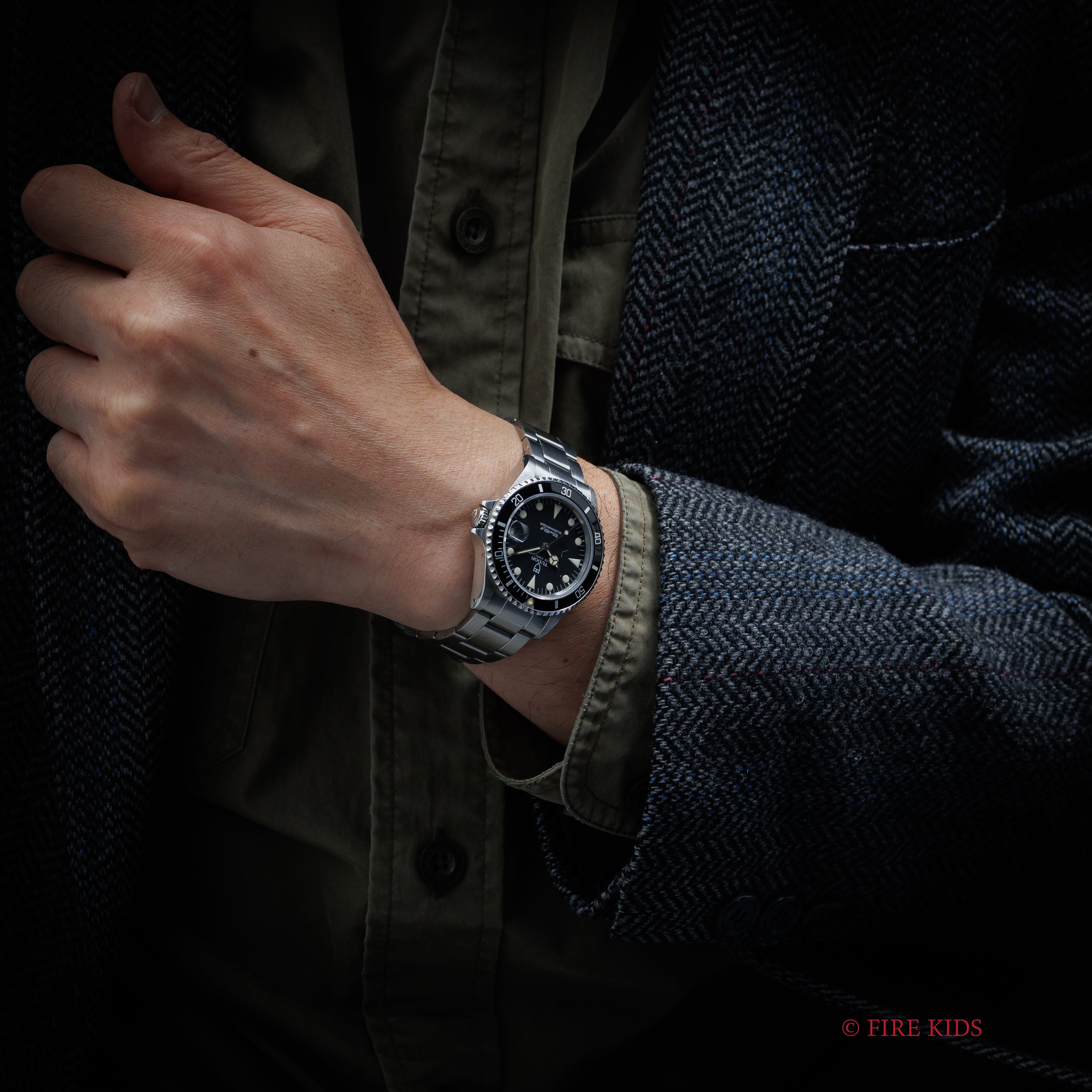 チューダー サブマリーナー ミッドサブ 1995年製 Ref.75190 ブラックダイヤル ギャラ付