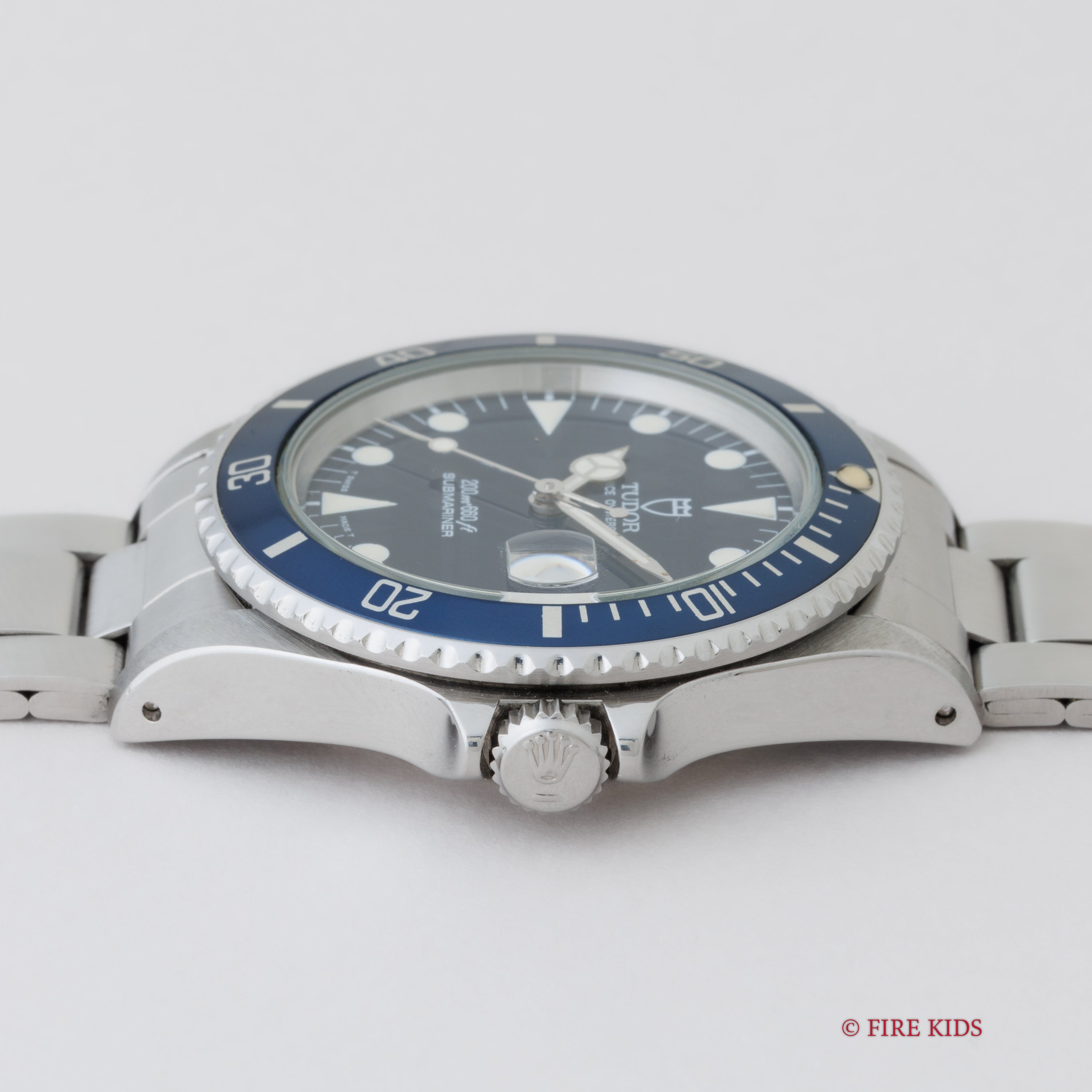 チューダー サブマリーナー 自動巻き Ref.75090 ブルー 1993年製 ミッドサイズダイバー ギャラ、箱付き