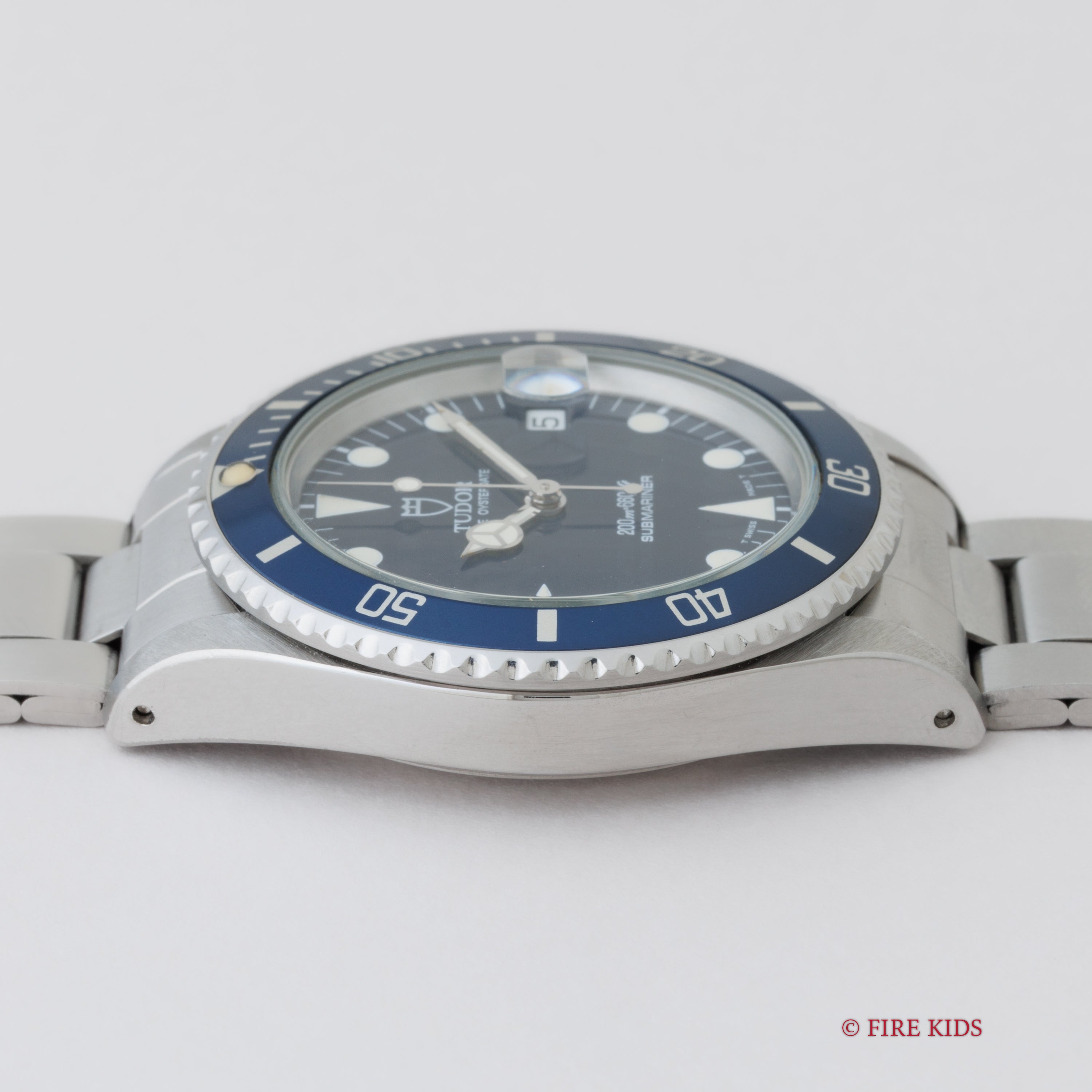 チューダー サブマリーナー 自動巻き Ref.75090 ブルー 1993年製 ミッドサイズダイバー ギャラ、箱付き