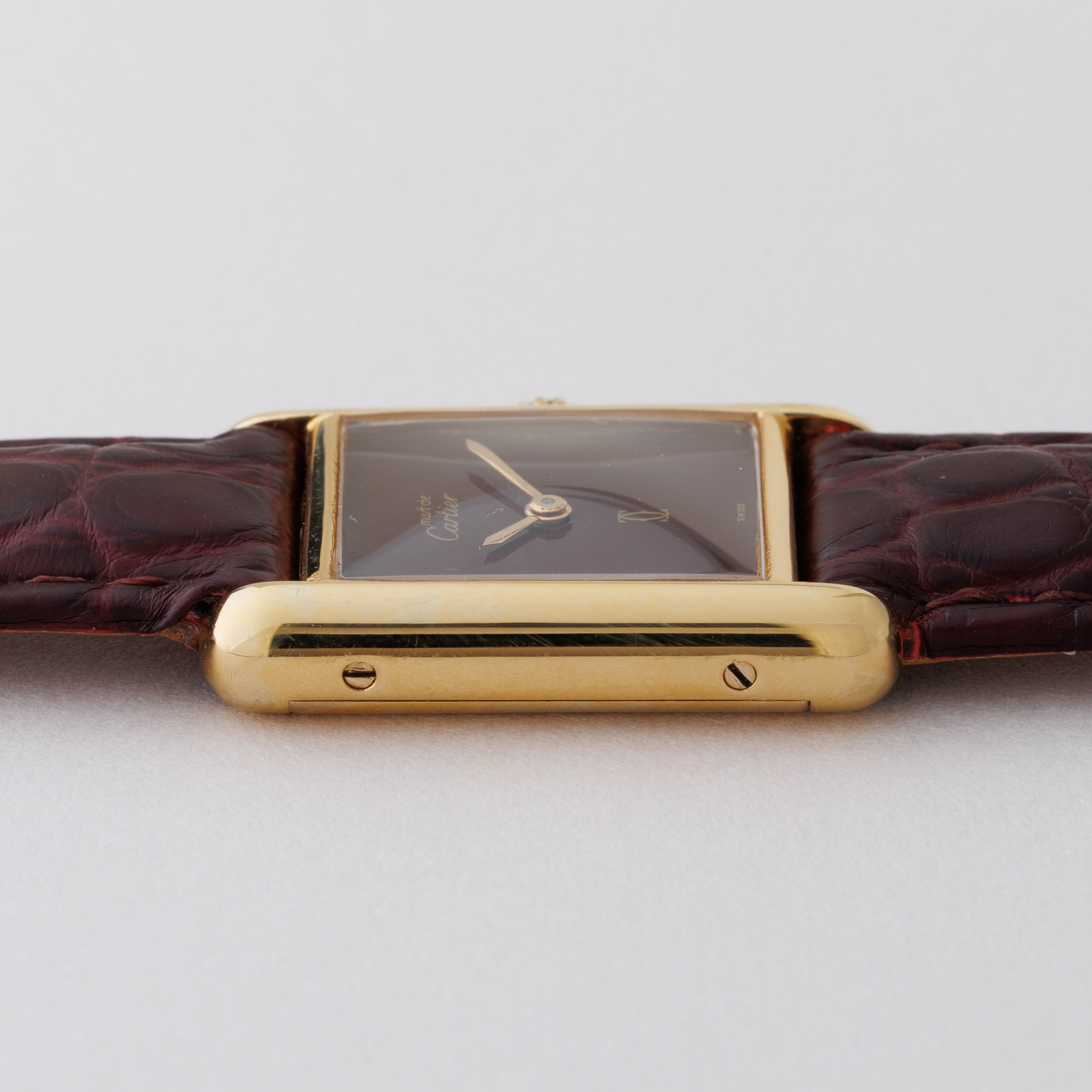カルティエ マストタンク SMサイズ 1980年代製 ガーネットダイヤル 純正Dバックル付き