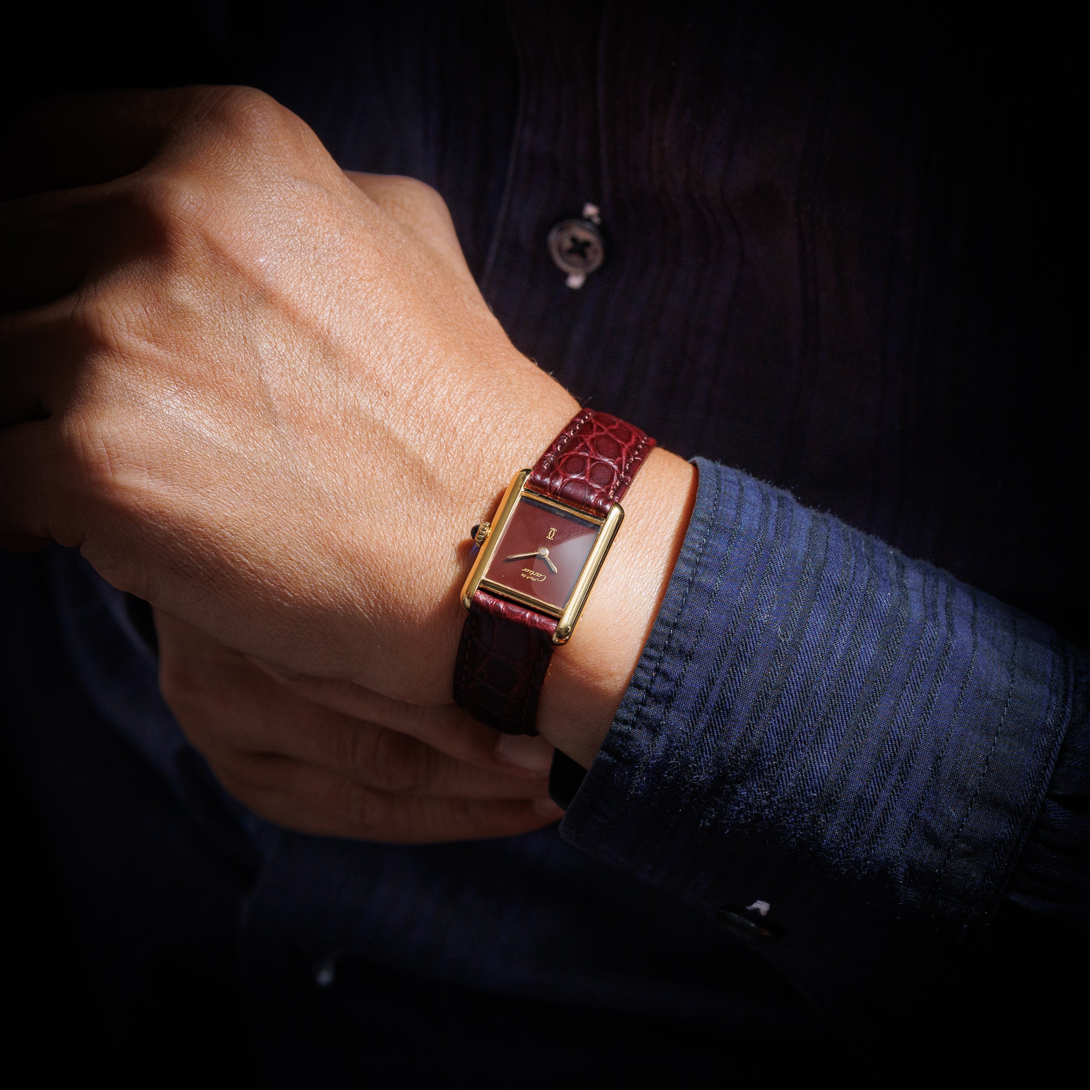 カルティエ マストタンク SMサイズ 1980年代製 ガーネットダイヤル 純正Dバックル付き