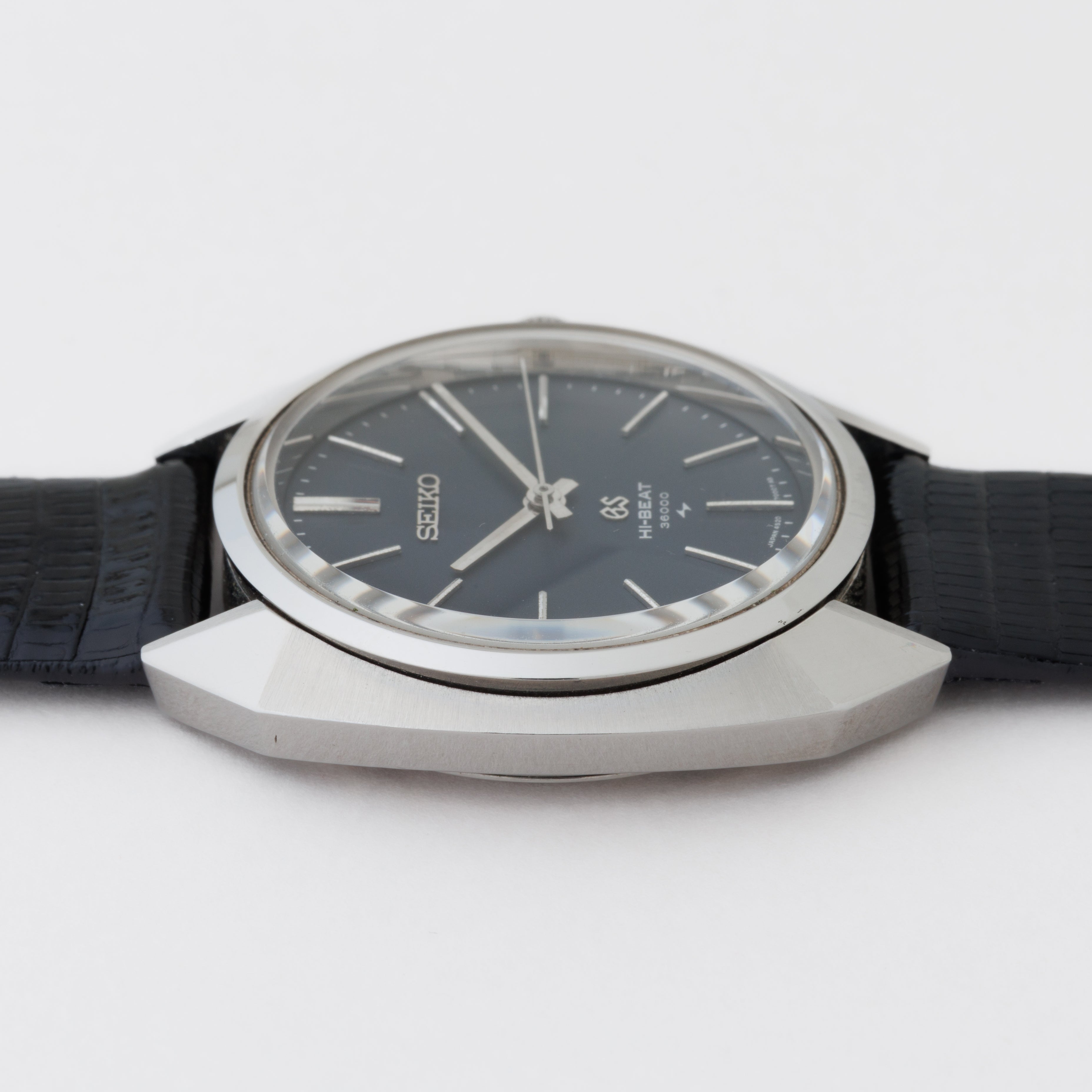 グランドセイコー ハイビート 36000 オクタゴンケース 手巻き10振動 1969年製 Ref.4520-7000