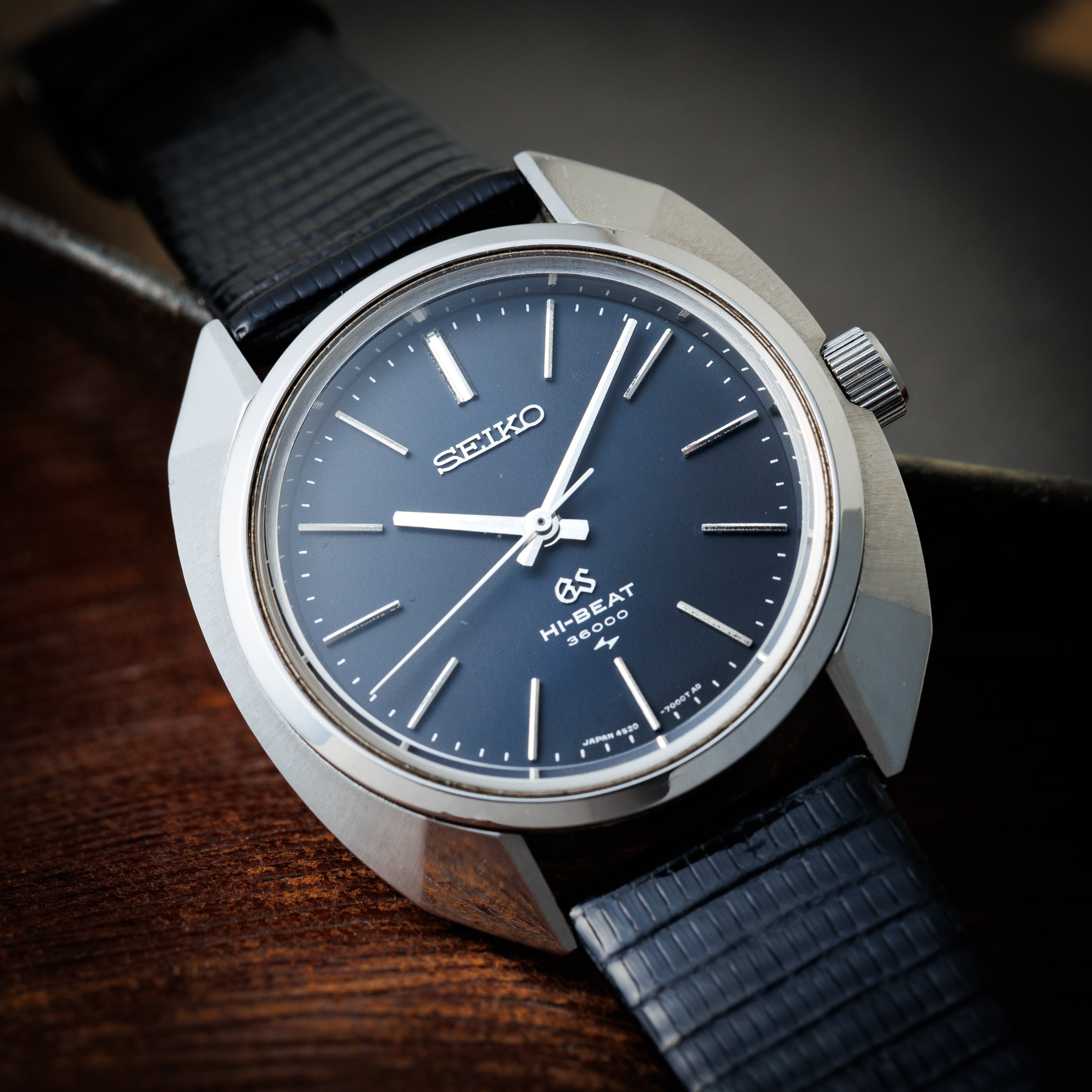 グランドセイコー ハイビート 36000 オクタゴンケース 手巻き10振動 1969年製 Ref.4520-7000